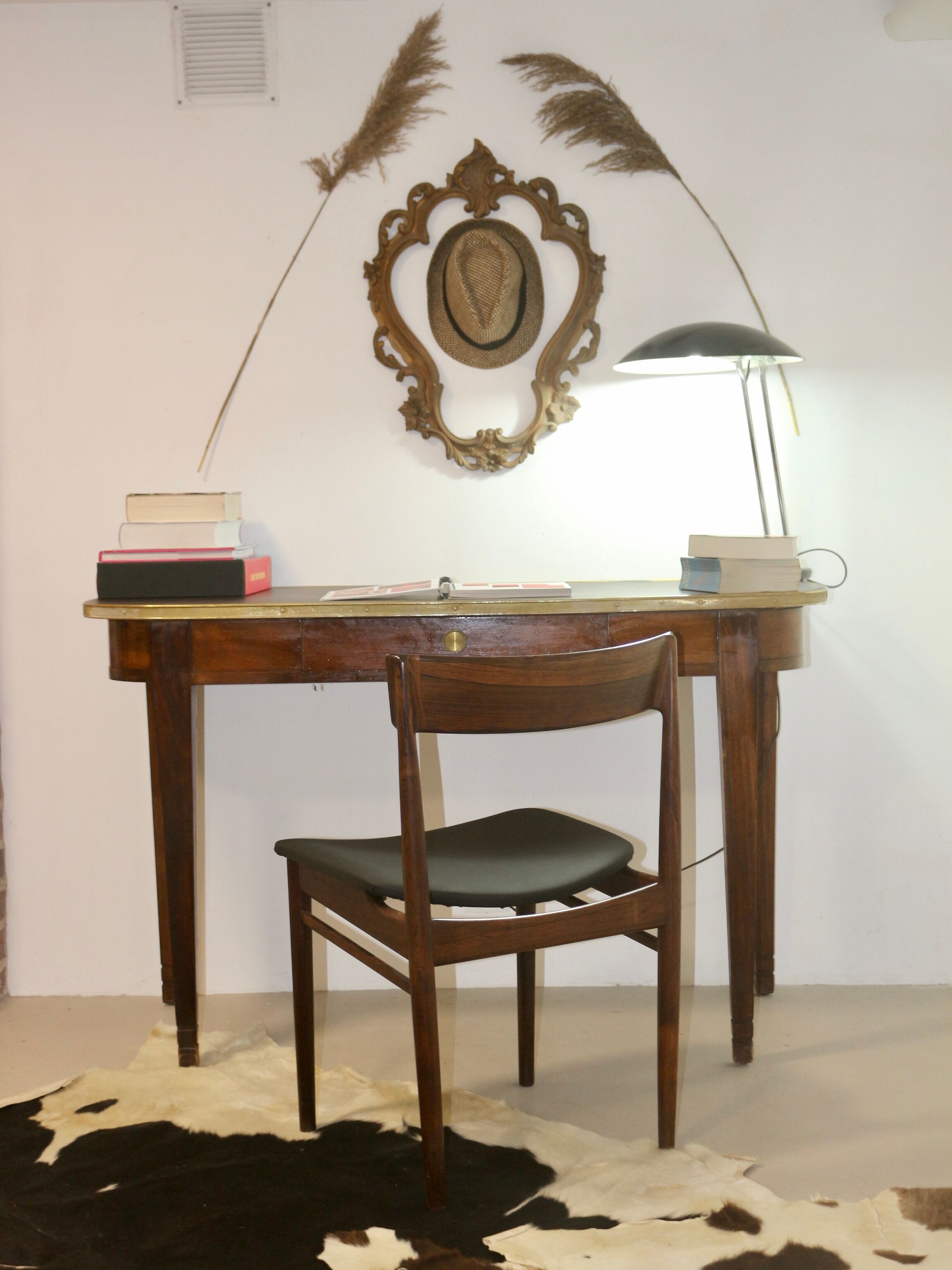 Console or half-moon desk with drawer