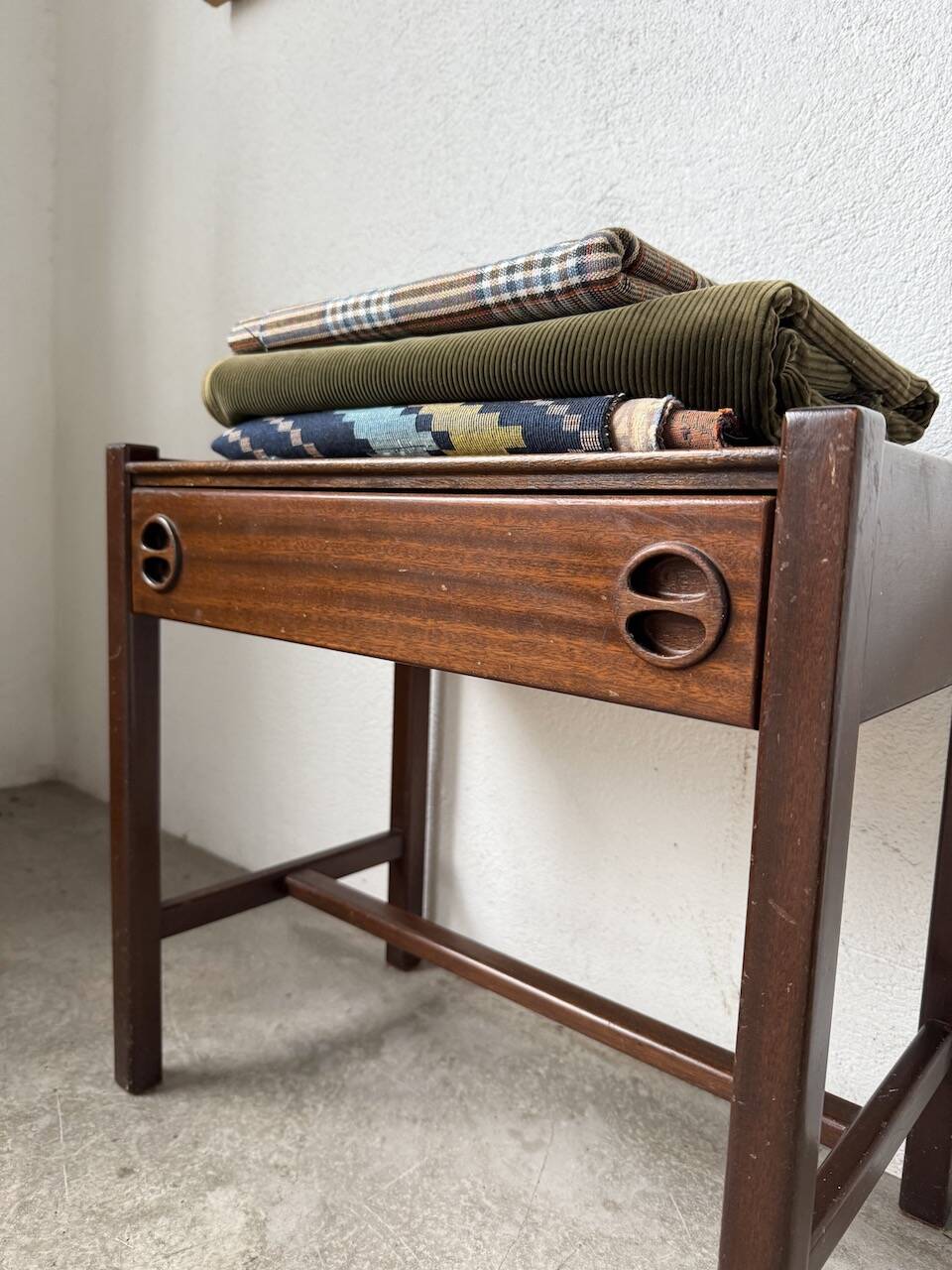 Jacques Hauville bedside table Roche Bobois mahogany