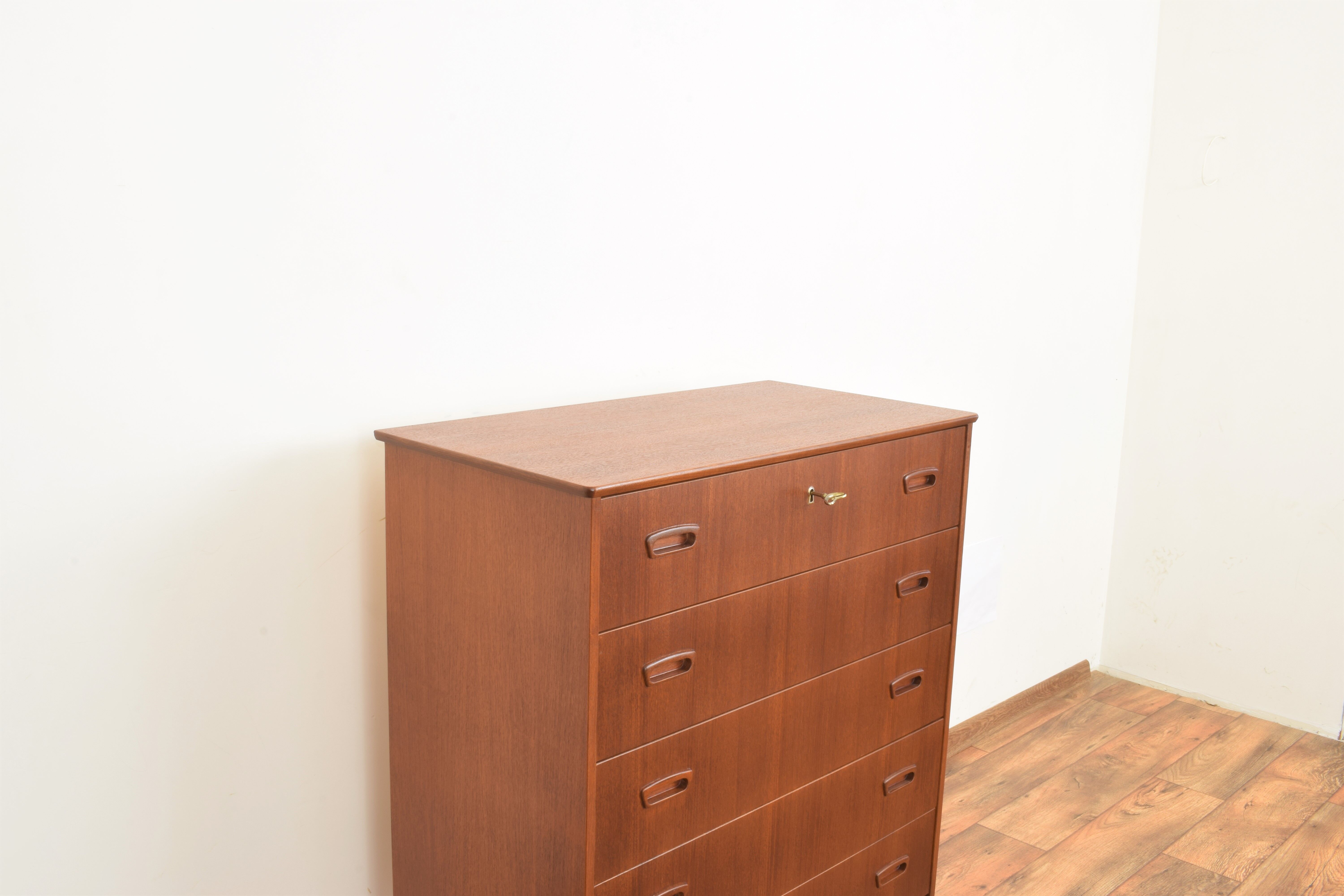 Danish teak chest of drawers
