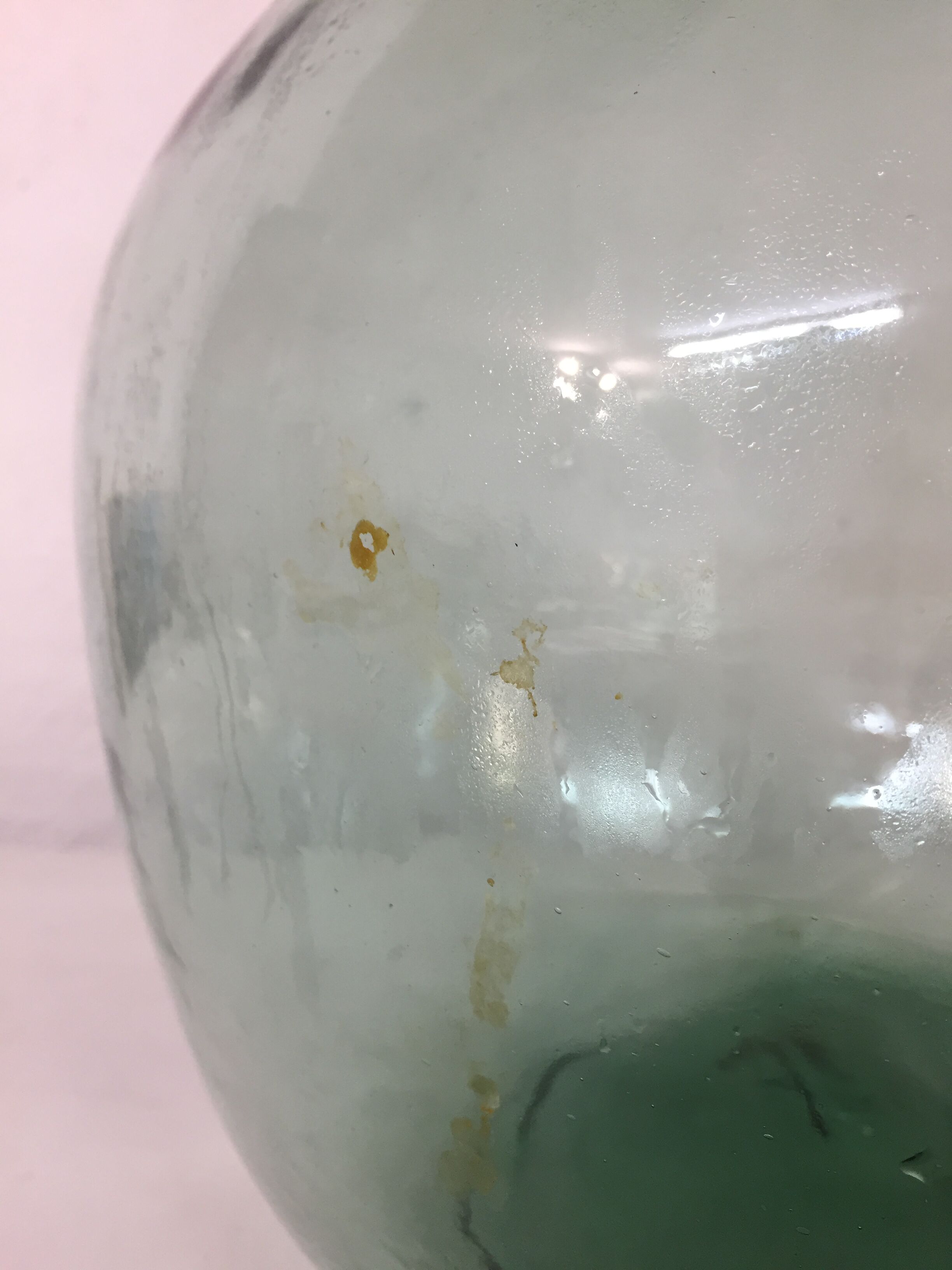 Demiojhn Viresa, 16l