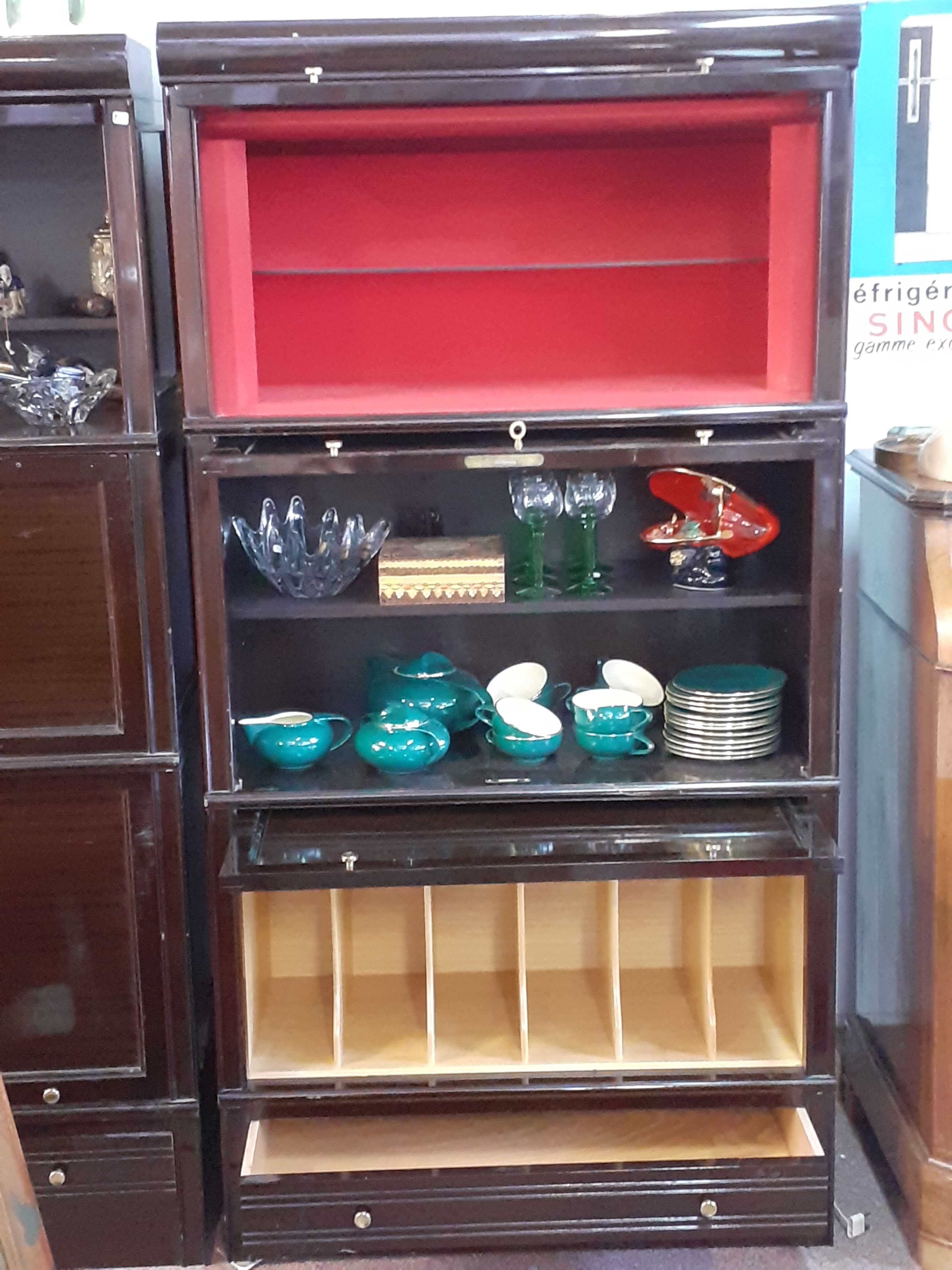 Seventies rengement furniture