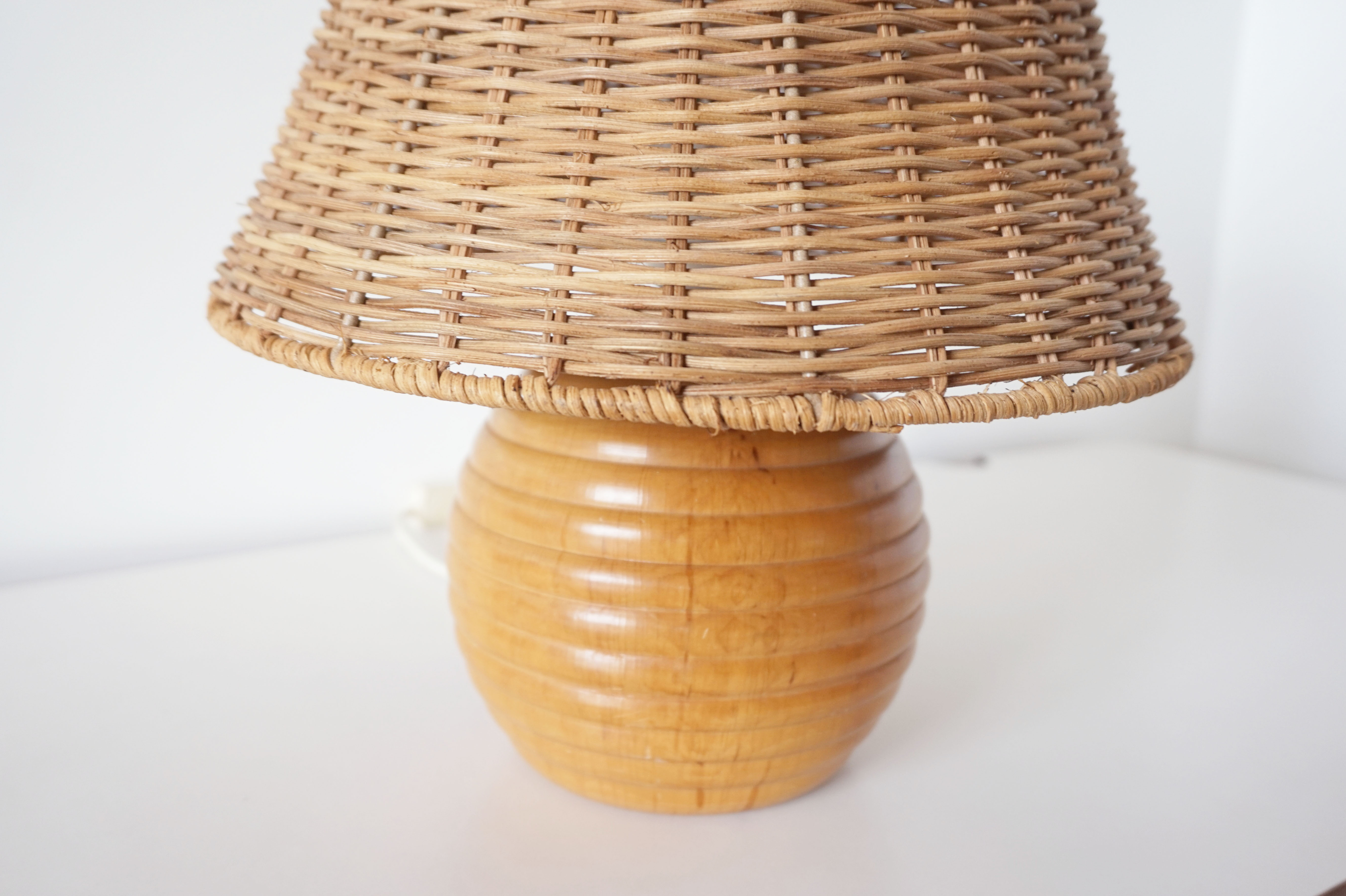 Elm and wicker ball lamp