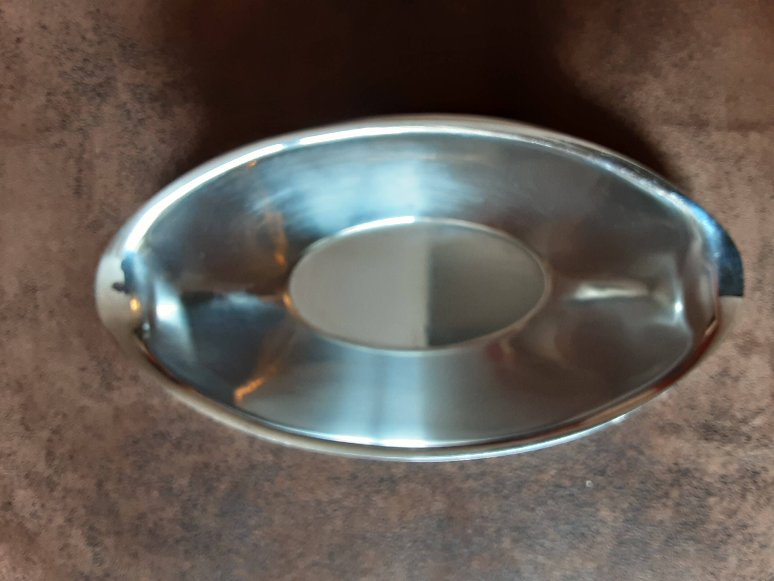 Stainless steel sauce boat