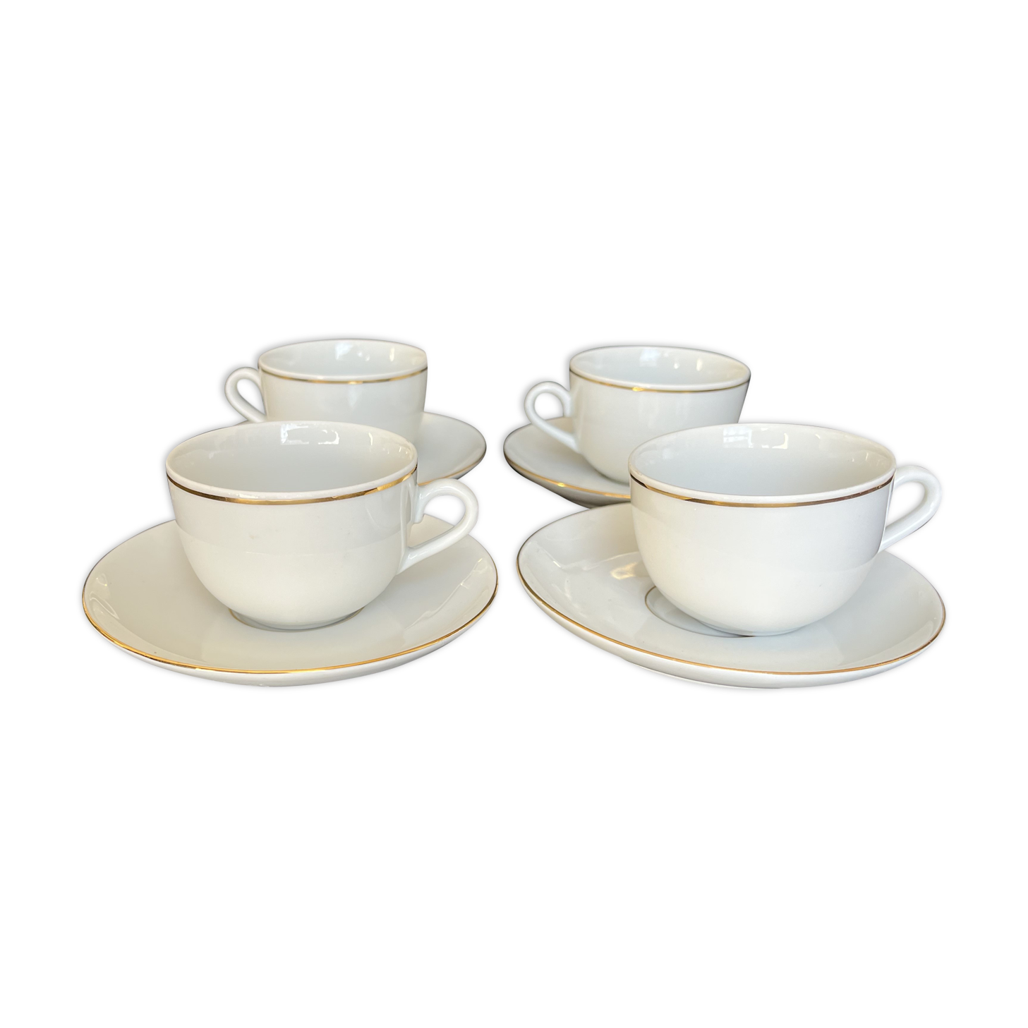 Set of 4 porcelain cups and sub-cups