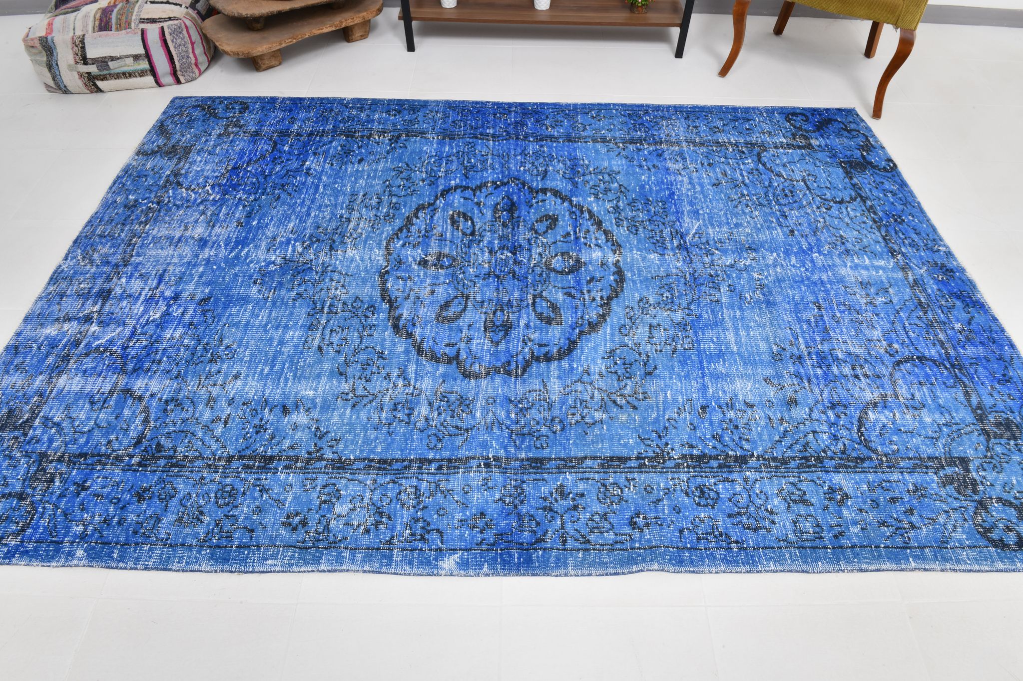 6x9 Classic Blue Turkish Rug, 191x272Cm