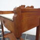 Table de toilette en pichepin