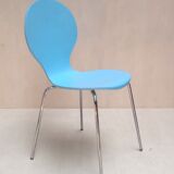 Suite of four dining room chairs
