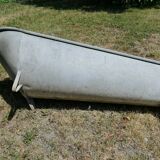 Zinc bathtub