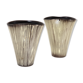 Pair of vintage vases 1950