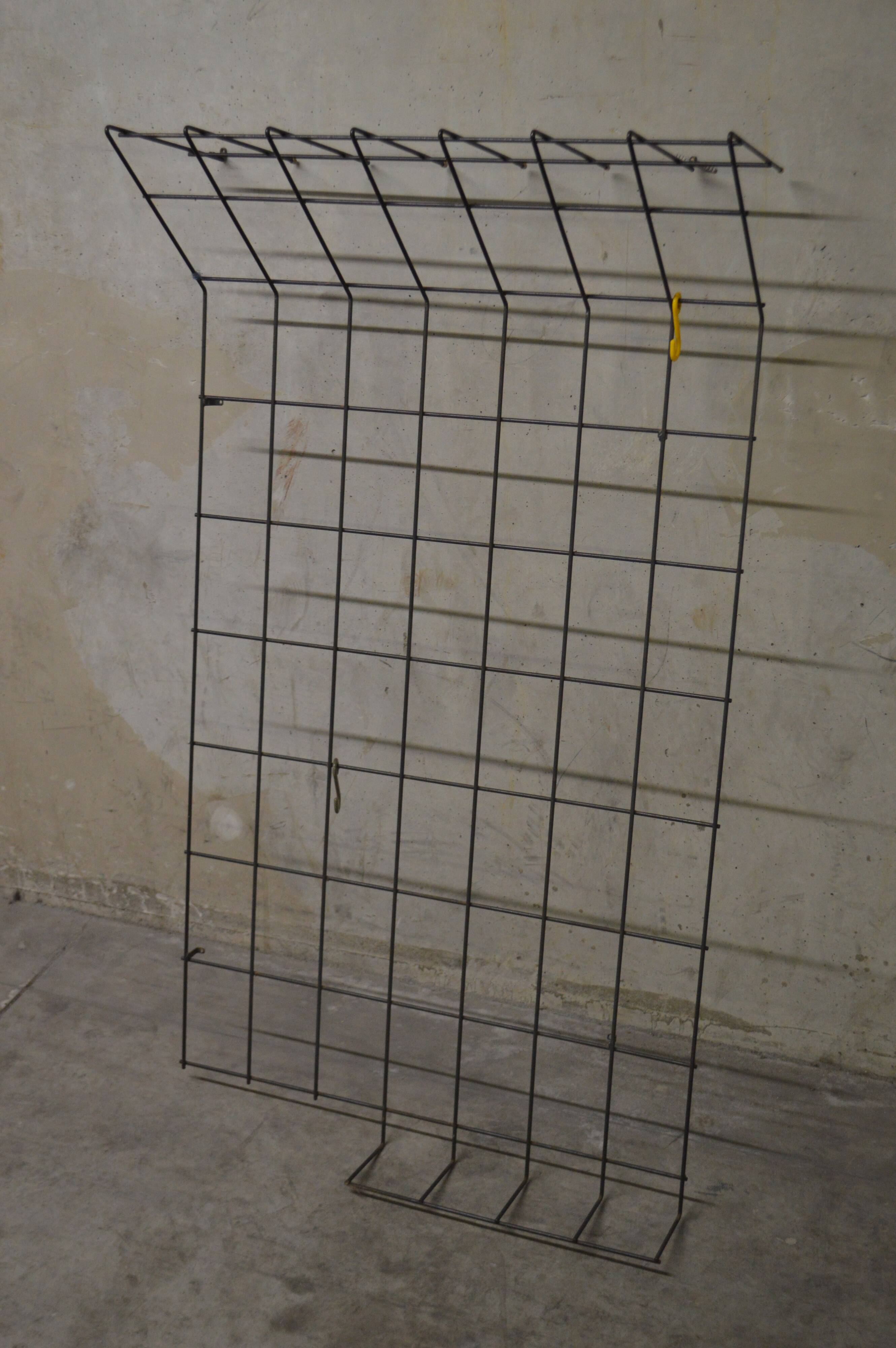 Vintage Scandinavian string coat rack from the 1960s, designed by Karl Fichtel