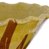 Bol ancien français en terre cuite à glaçure jaune