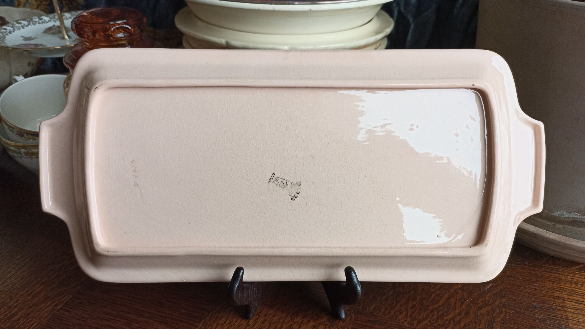 Art Deco cake dish by Longwy in pink earthenware and cloisonné enamels