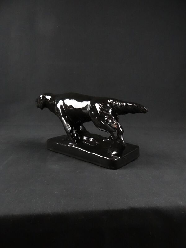 Chien en céramique noire de Vallauris signé Faïences & Poteries de Provence