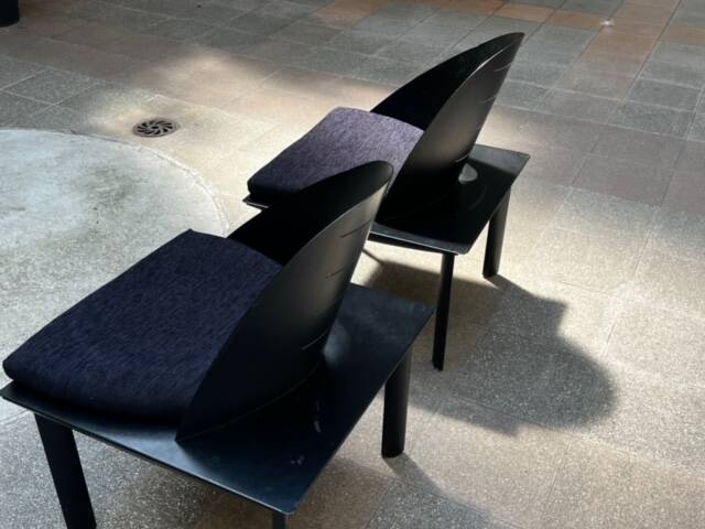 Pair of Patrice Bonneau designer chairs - Genexco Edition - 1980s