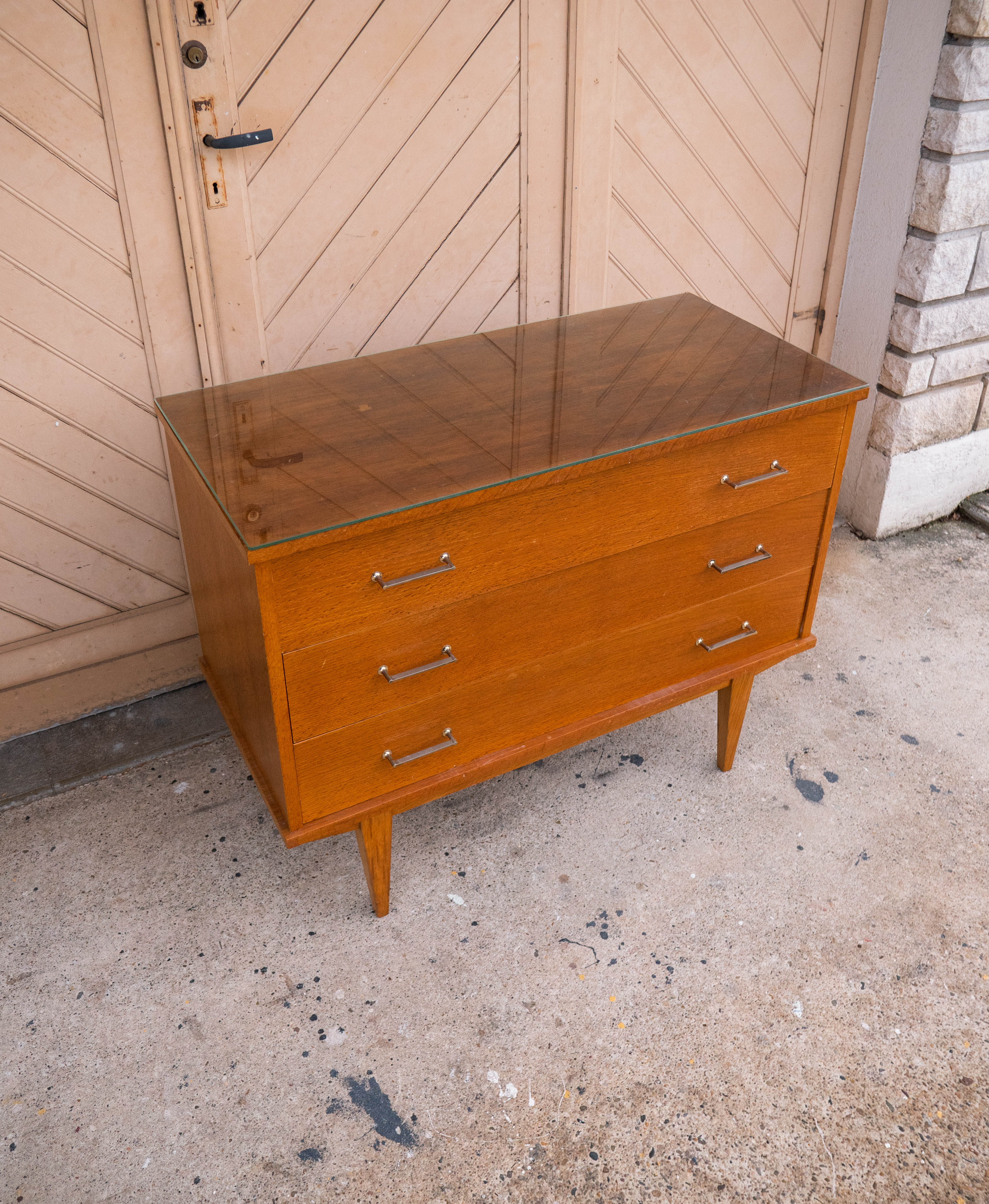 Vintage dresser