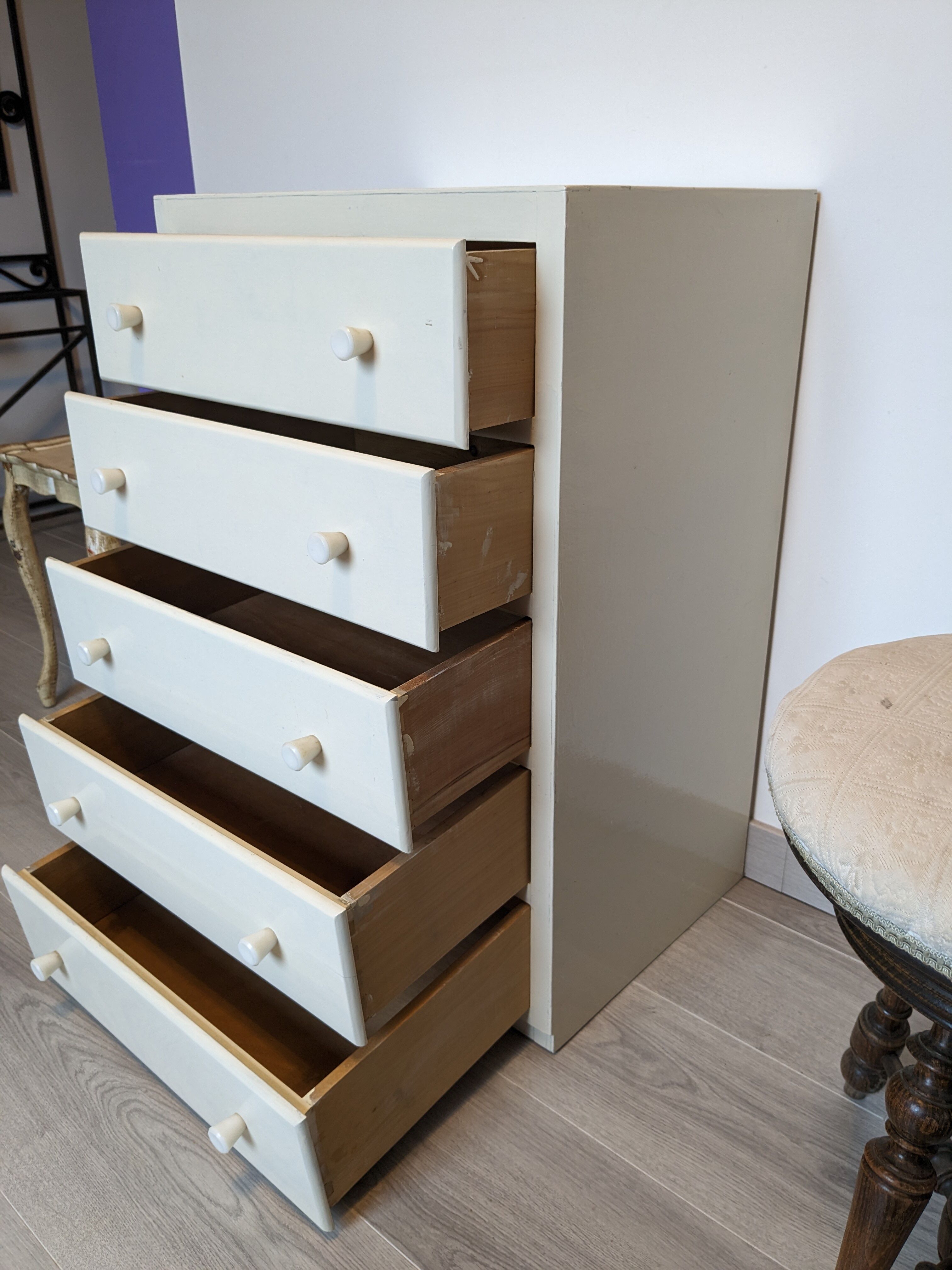 Commode vintage