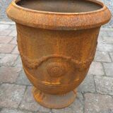 Vase anduse en fonte