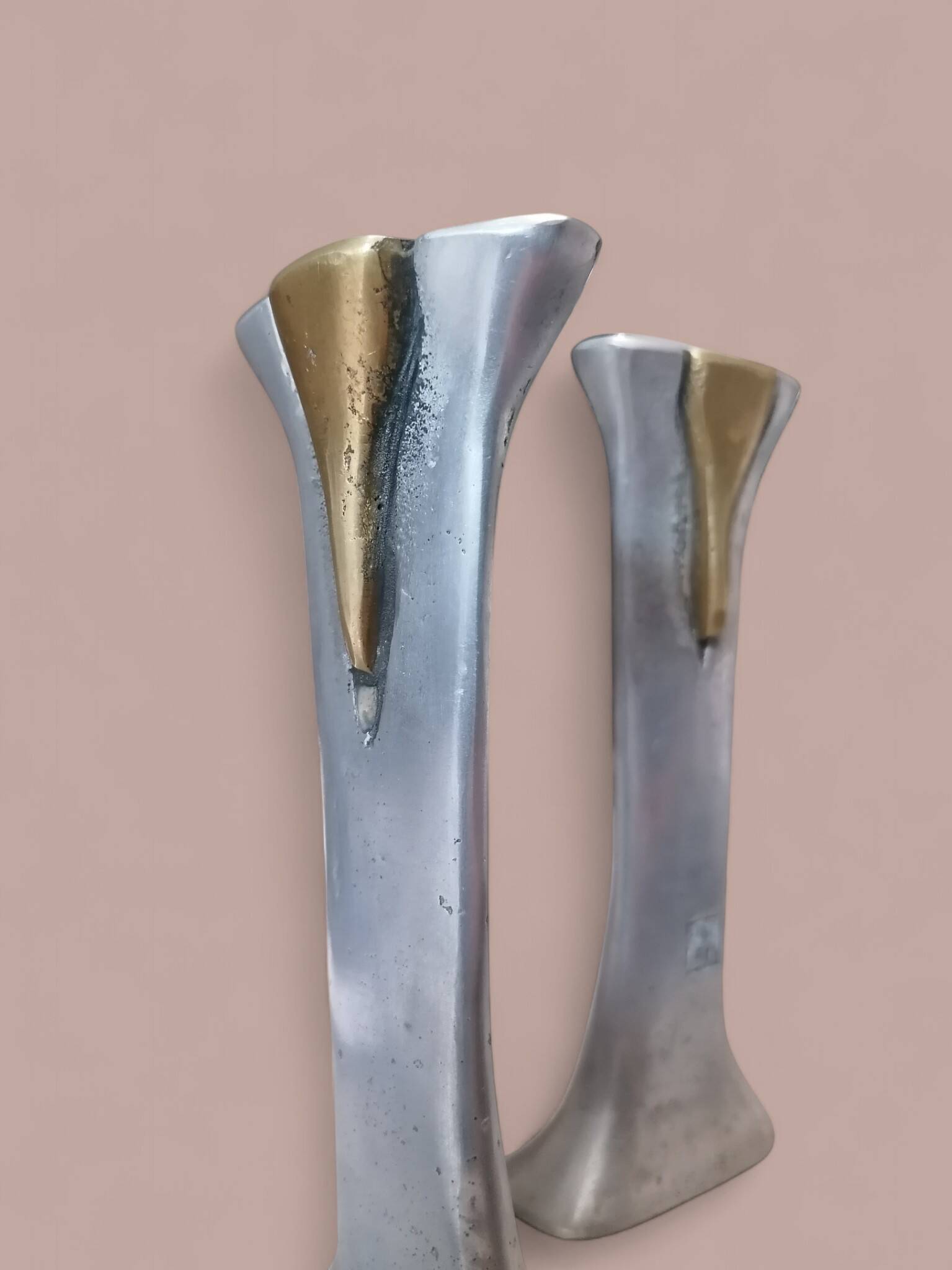 Pair of brutalist candlesticks in bronze and aluminum - David Marshall.