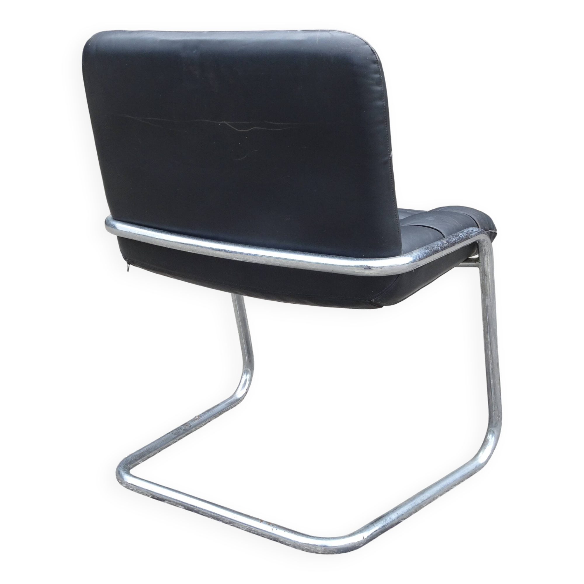 Chair model Storm by Yves Christin, Airborne edition, around 1970.