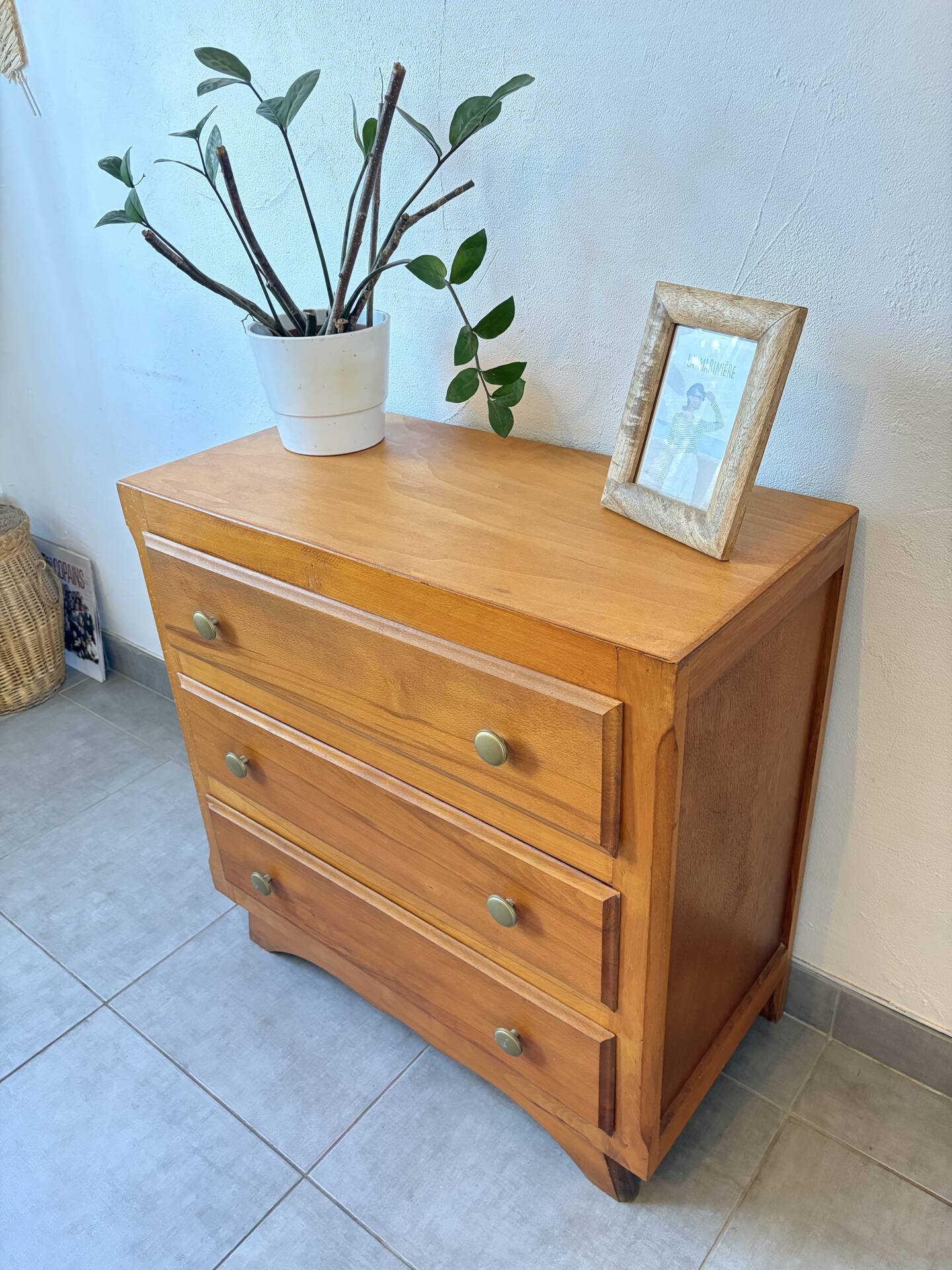 Vintage oak chest of drawers