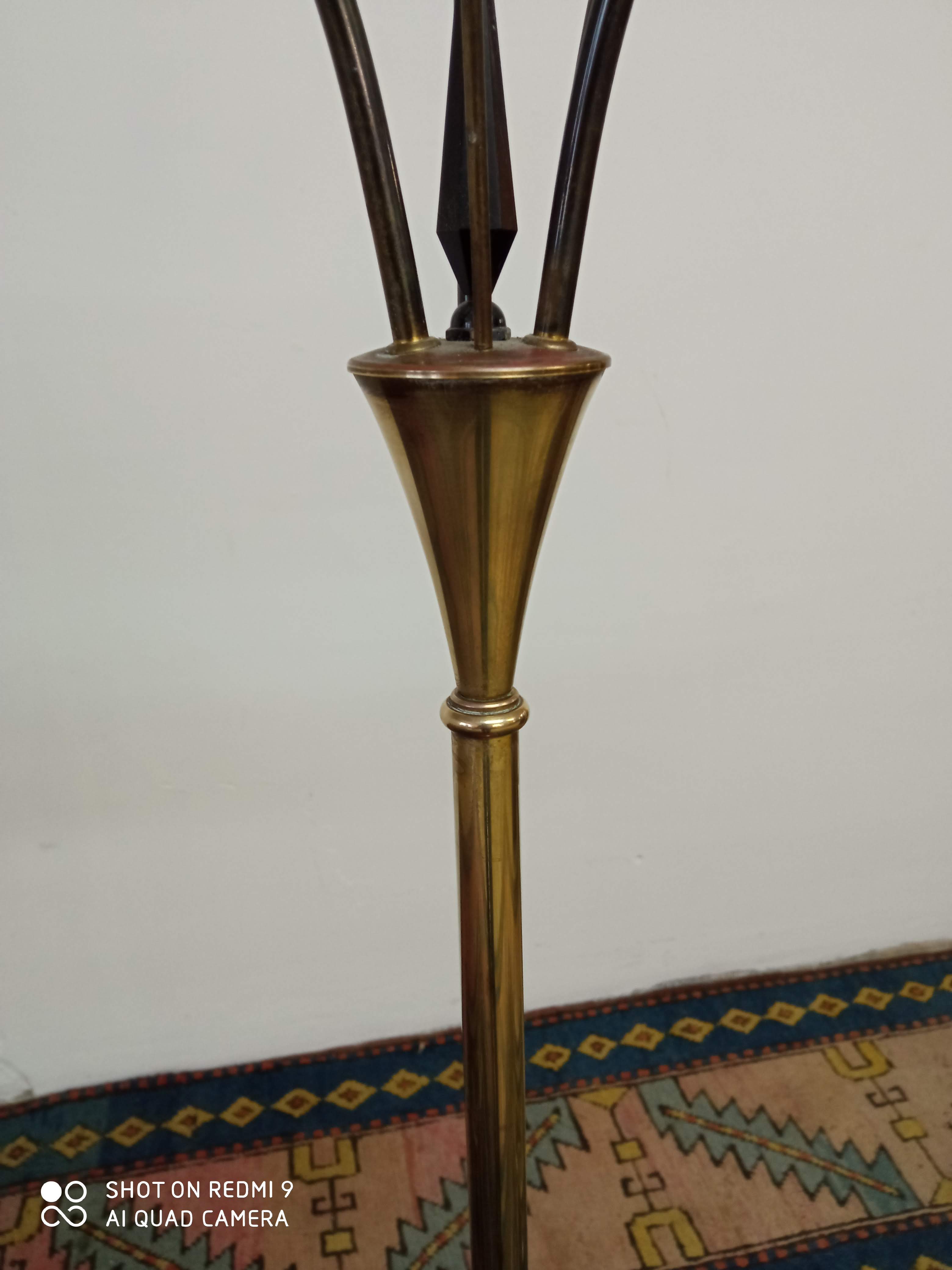 Italian brass and opaline lamppost 60s