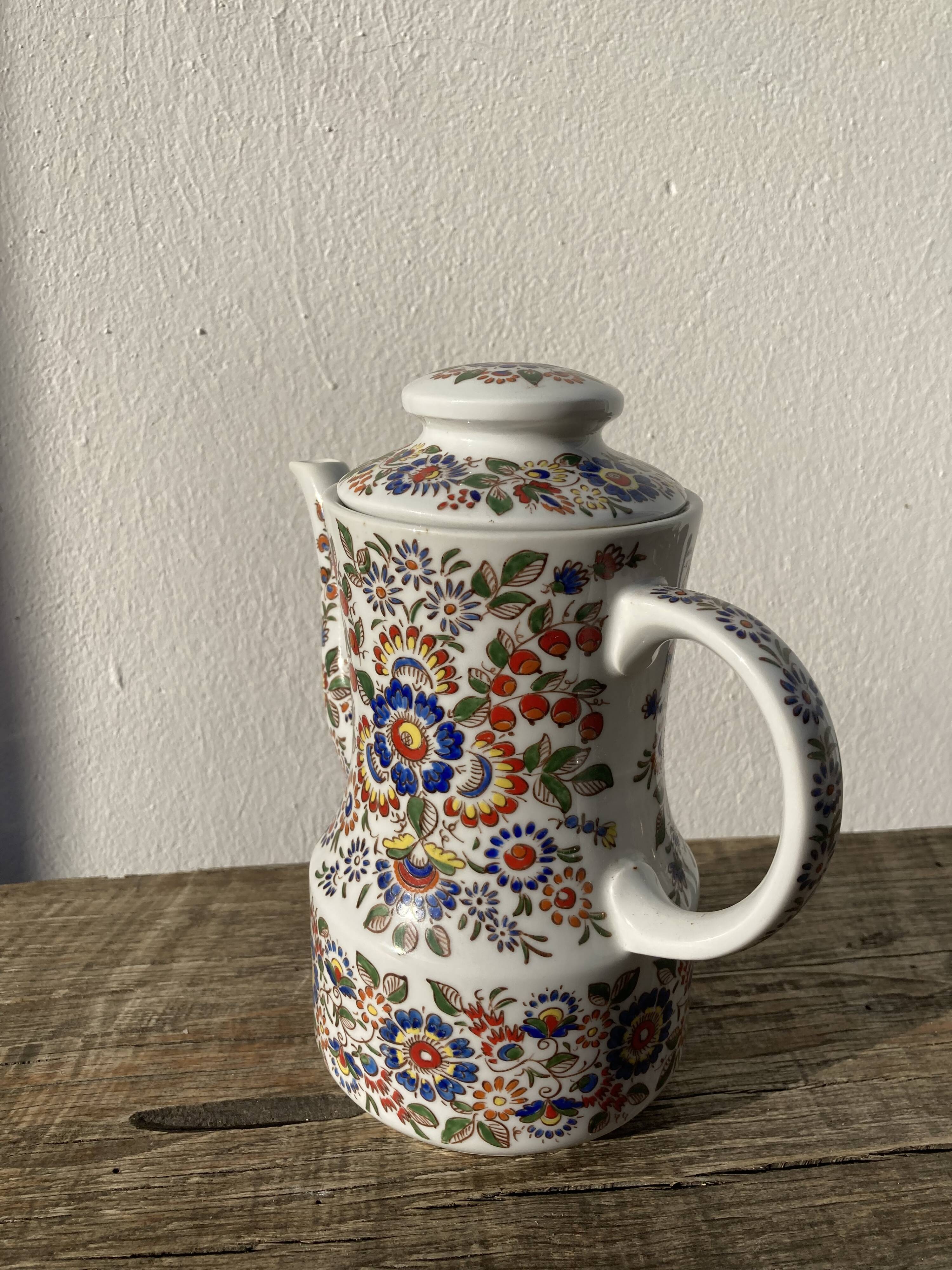 White hand-painted porcelain teapot with flowers Poland 1970s