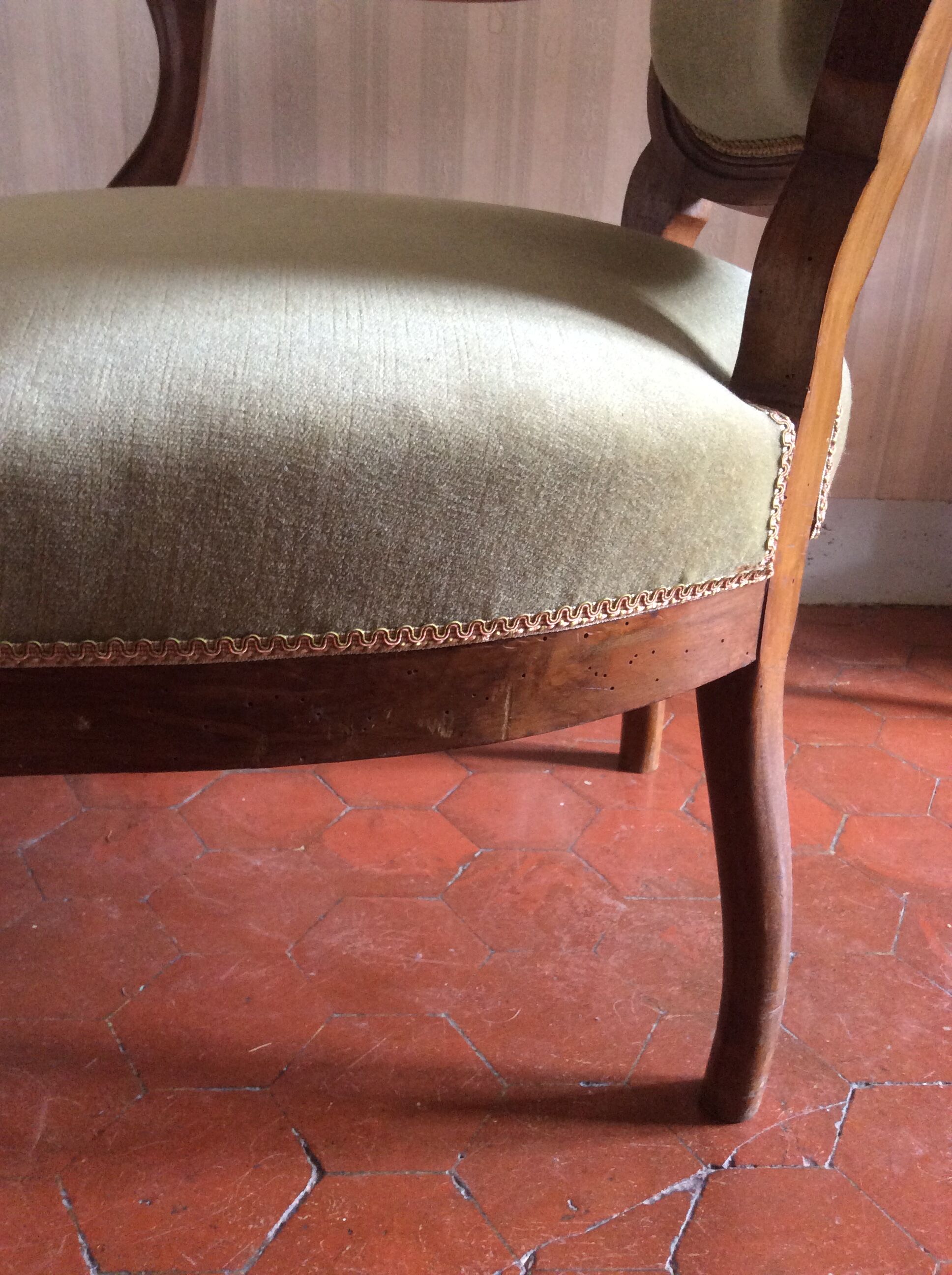 Almond green velvet convertible