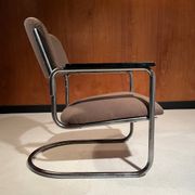 Fauteuil moderniste vers 1930