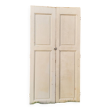 Paire de portes de placard anciennes