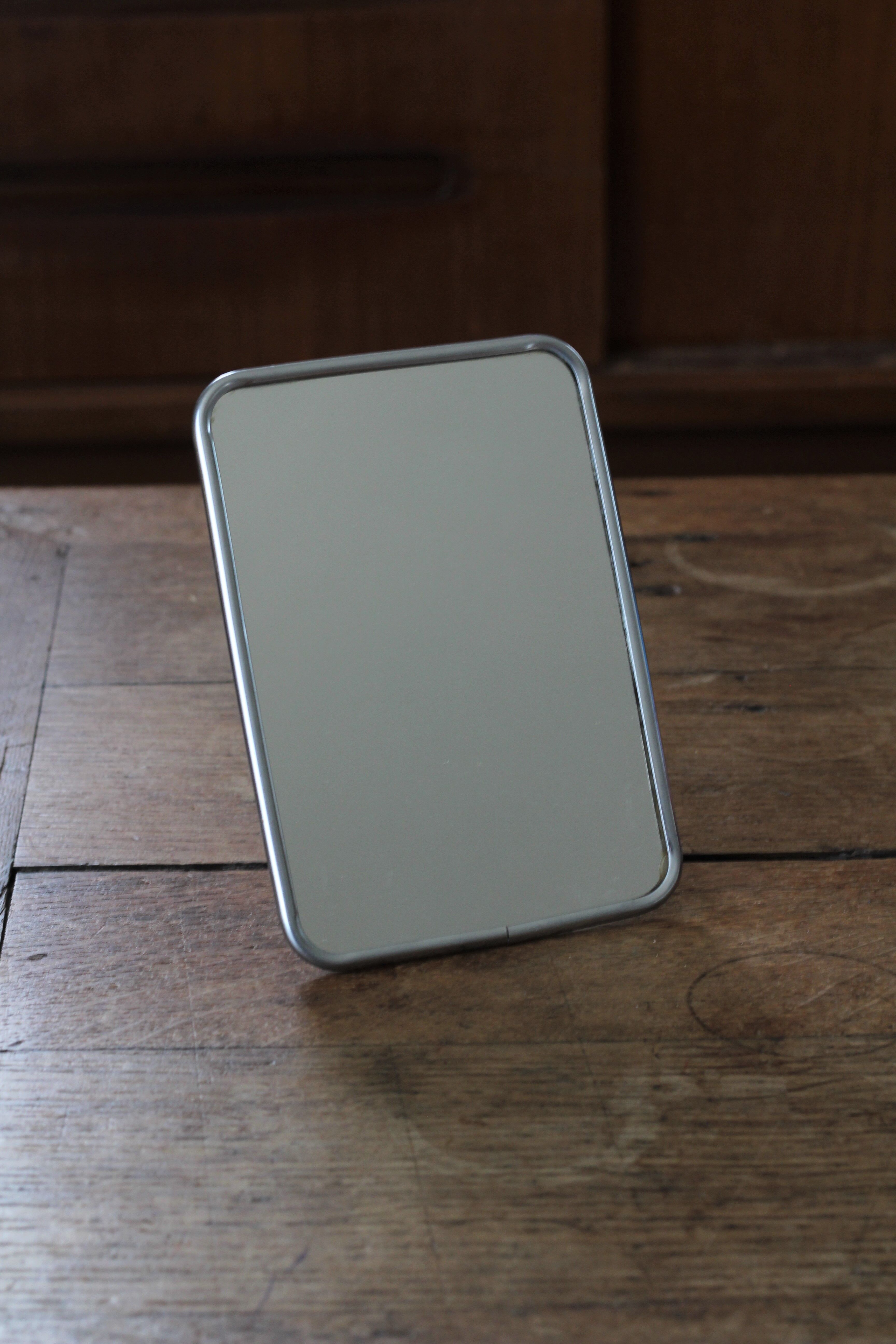 Barber's mirror to put - 18x13cm