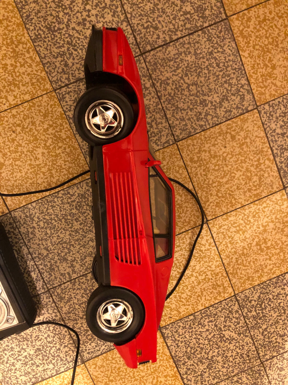 Vintage Ferrari F40 remote control car