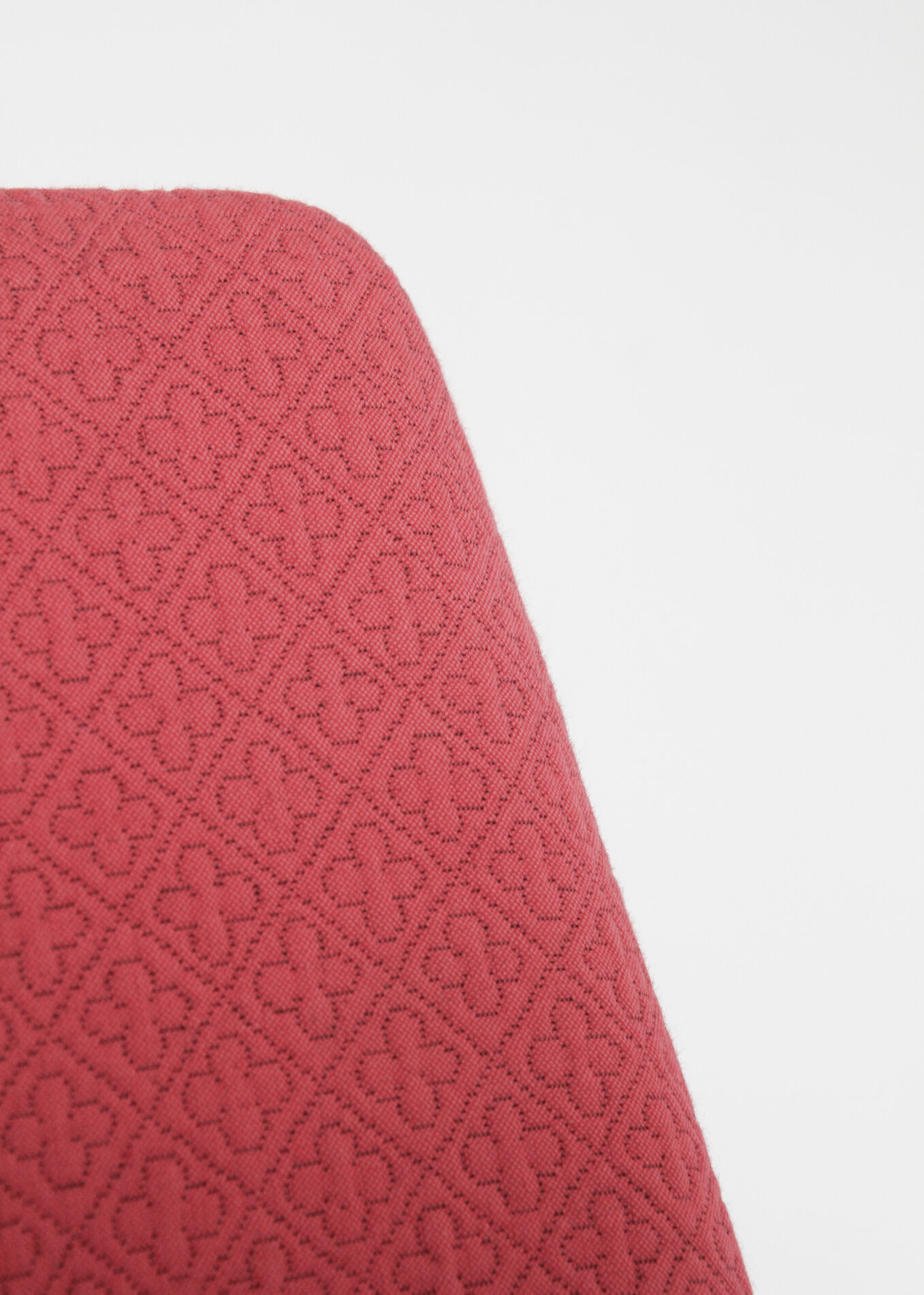 Salmon Shell Lupina Chair by Niko Kralj