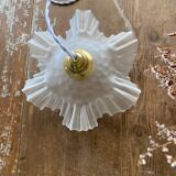 Suspension opaline flower