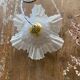 Suspension opaline flower