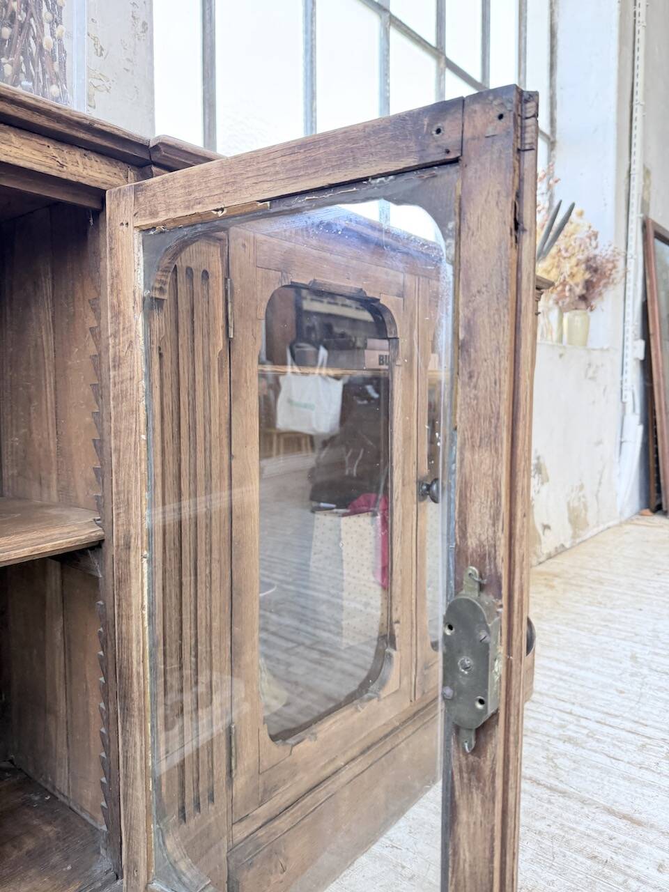 Enfilade display cabinet, solid oak, 1920.