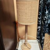 Lampe en bois et rotin