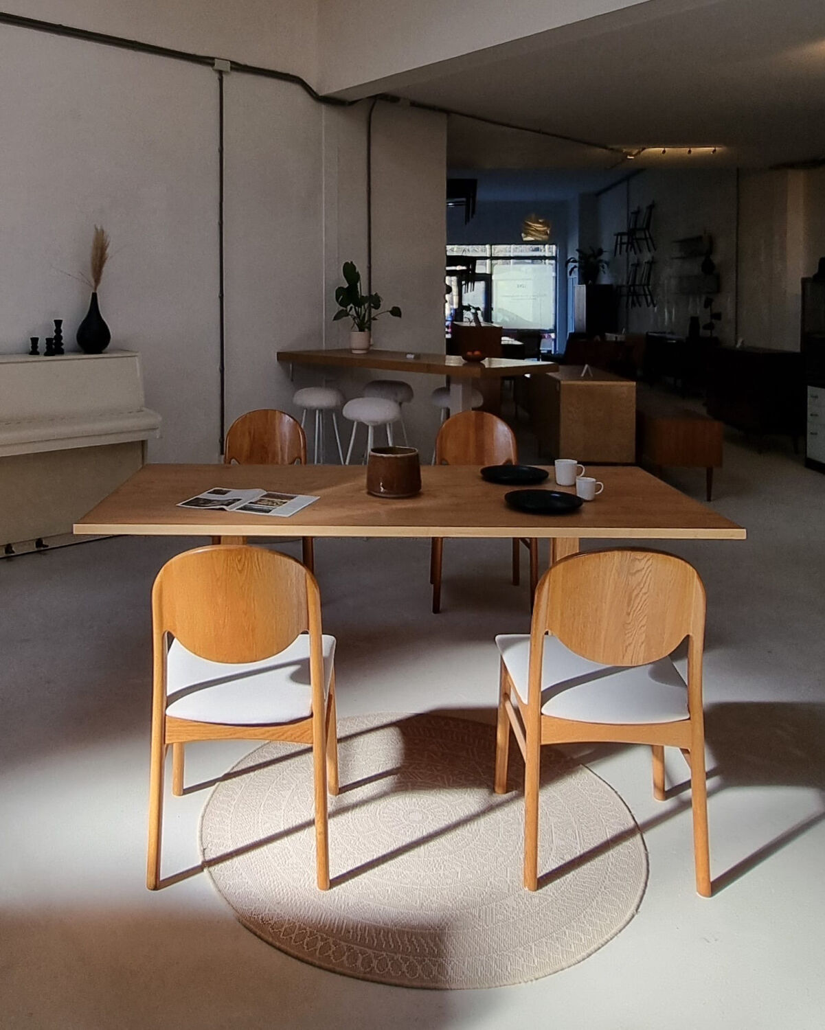 Table à manger Tjalfe