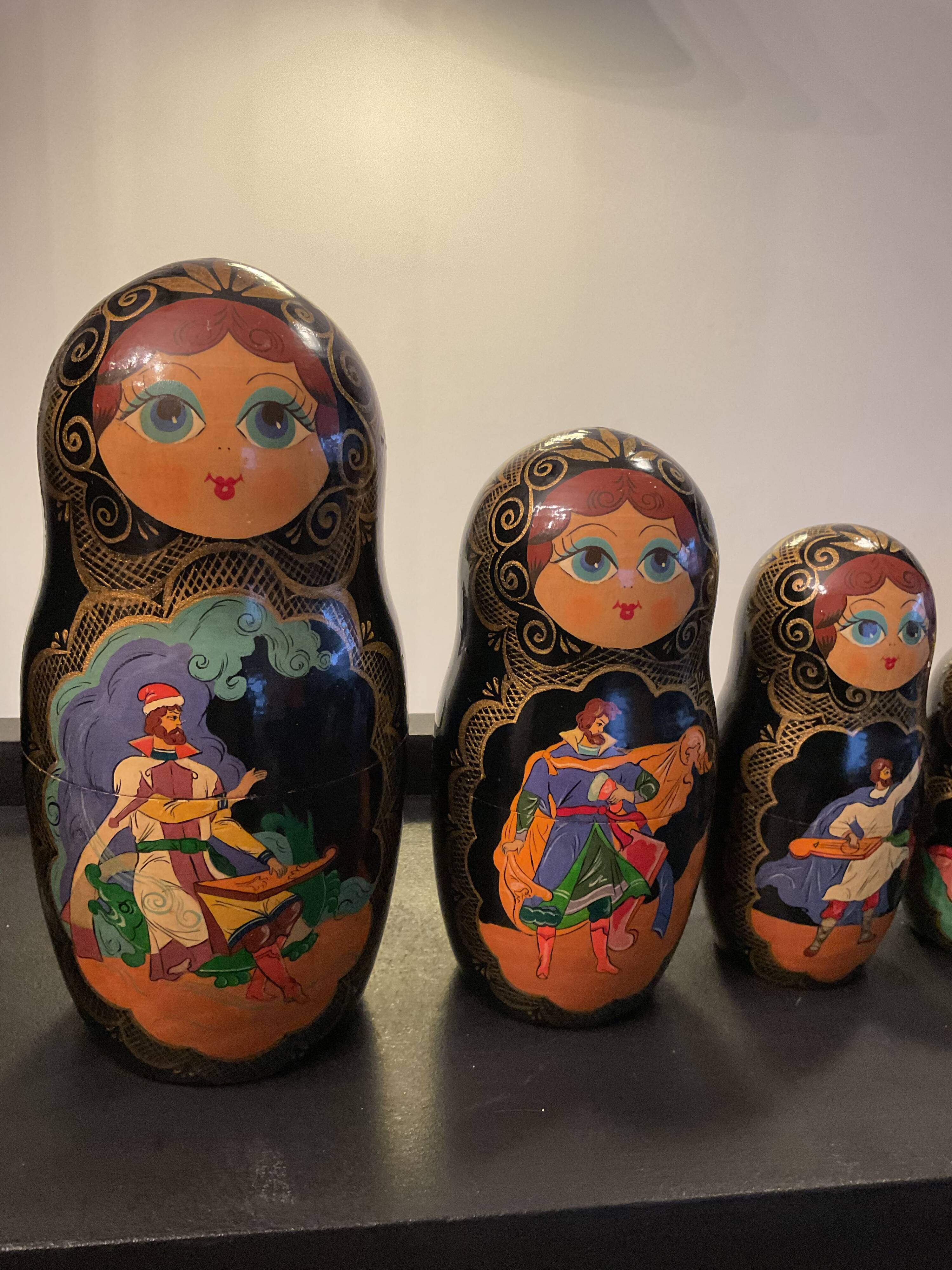 Series of 10 old Russian Matryoshka dolls