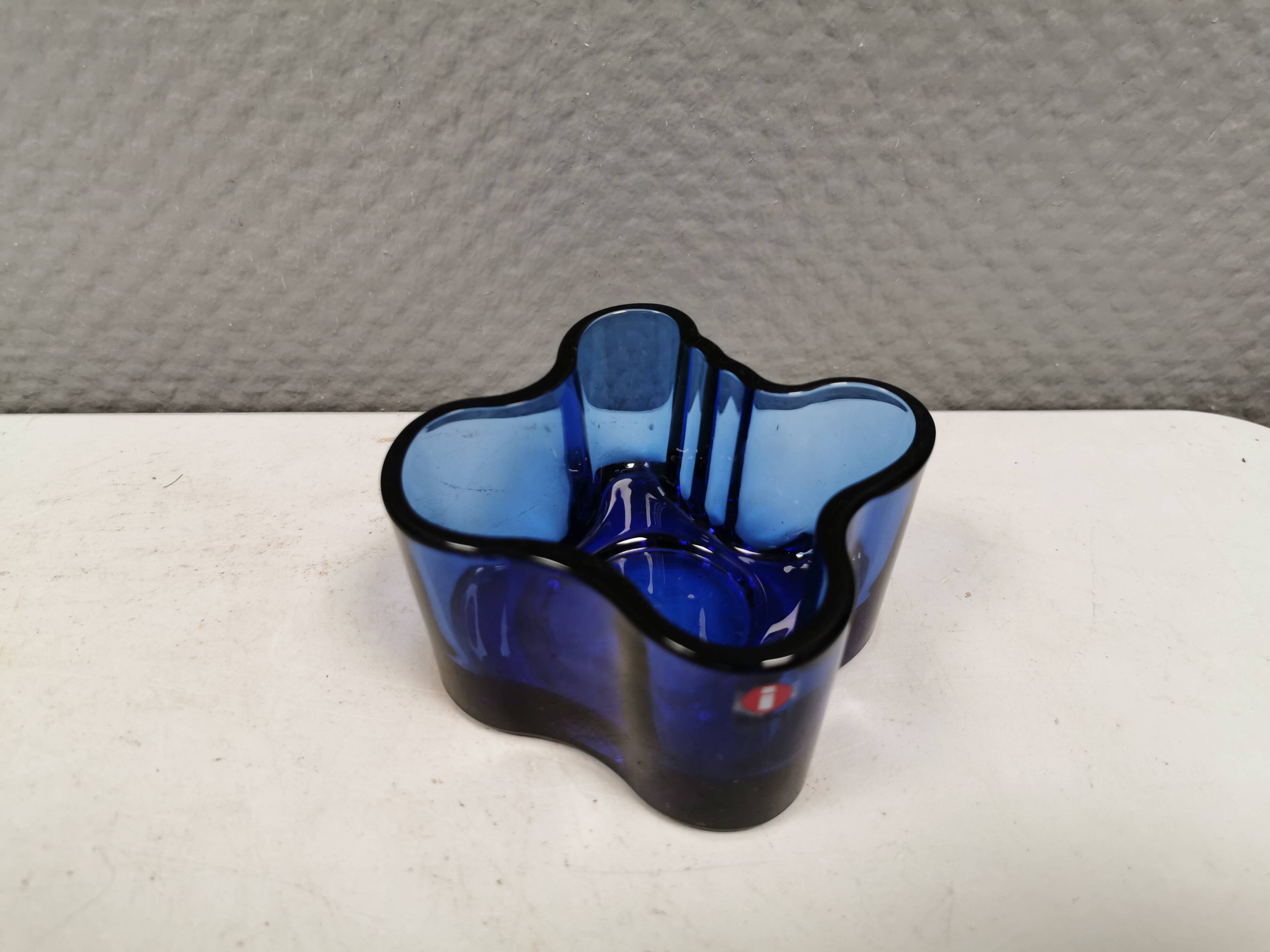 Small, stylish Alvar Aalto bowl, Finland, estimated 1980s-90s