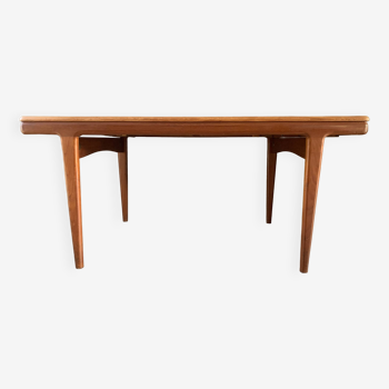 Scandinavian teak table by Johannes Andersen with butterfly extensions from the 60s