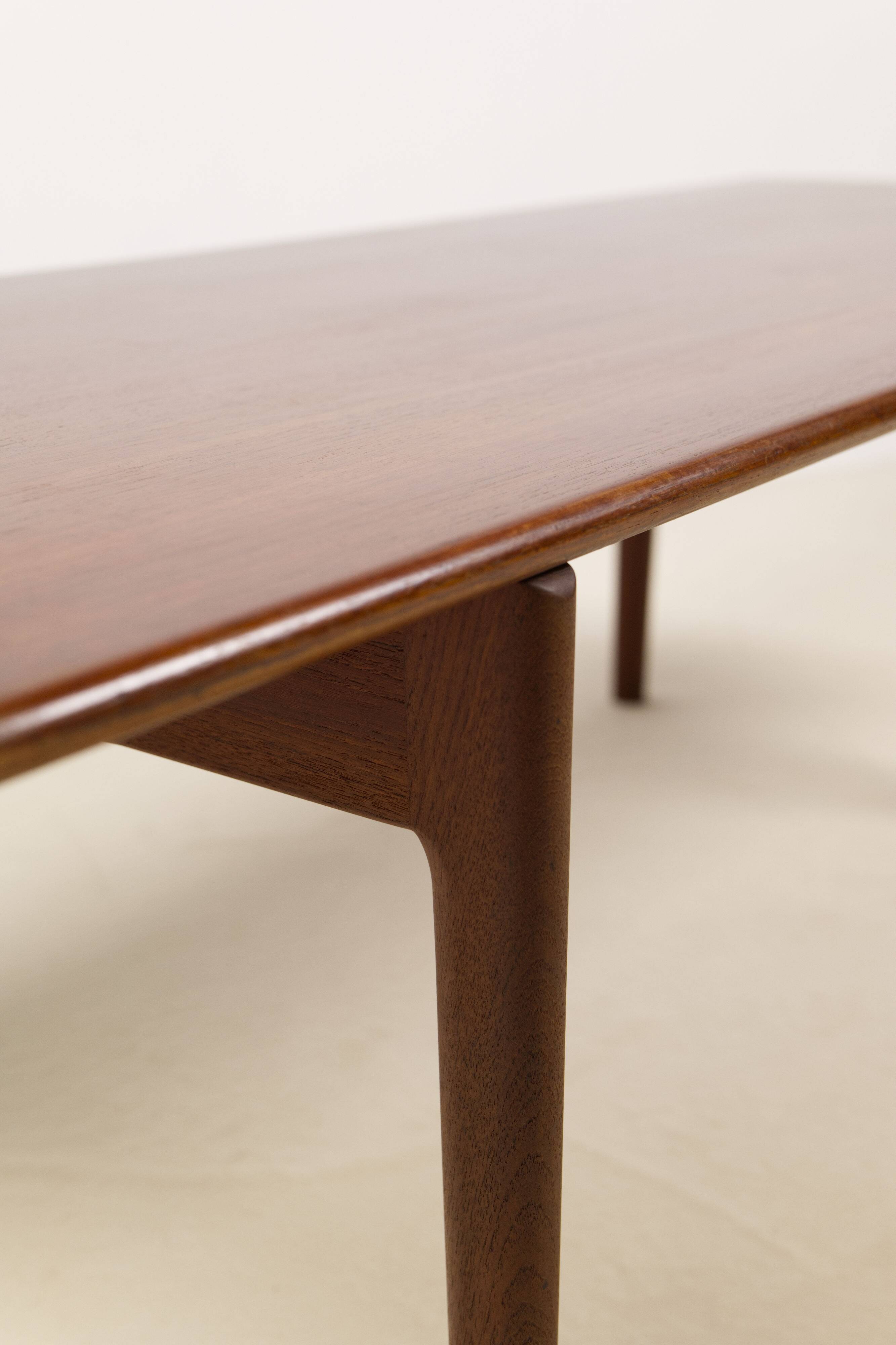 Hans Wegner AT-15 Solid Teak and Oak Coffee Table for Andreas Tuck