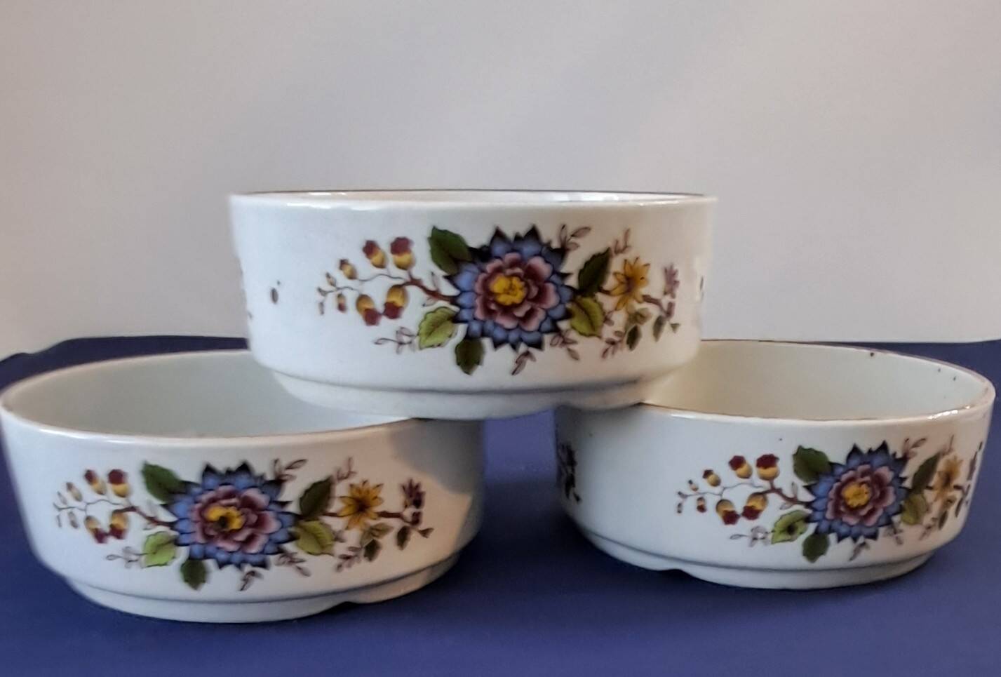 Set of 3 bowls in the Éclat model from Sarreguemines. 1960s.
