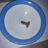 Earthenware basin