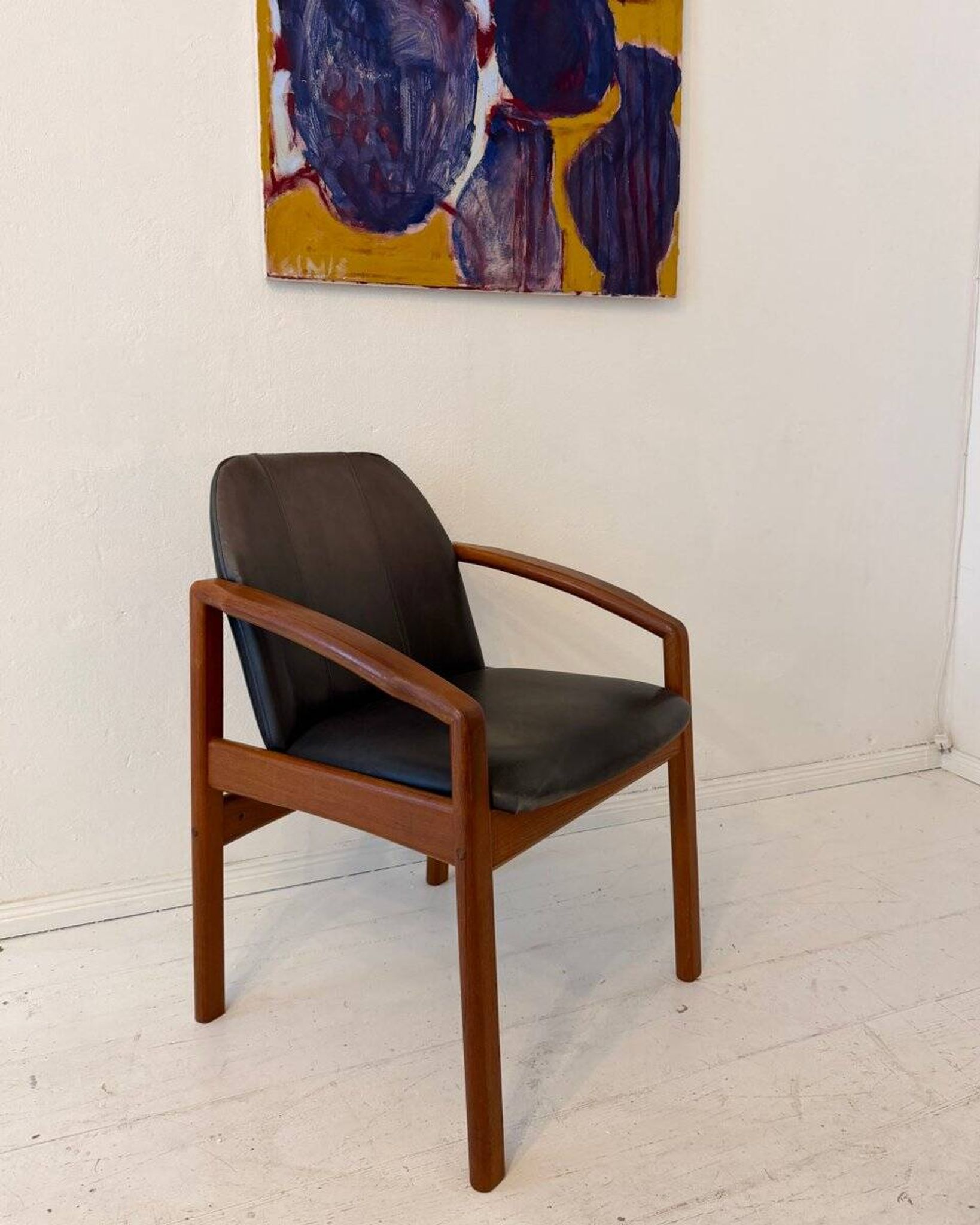 Mid-century modern chair in teak and black leather, Germany, 1960s