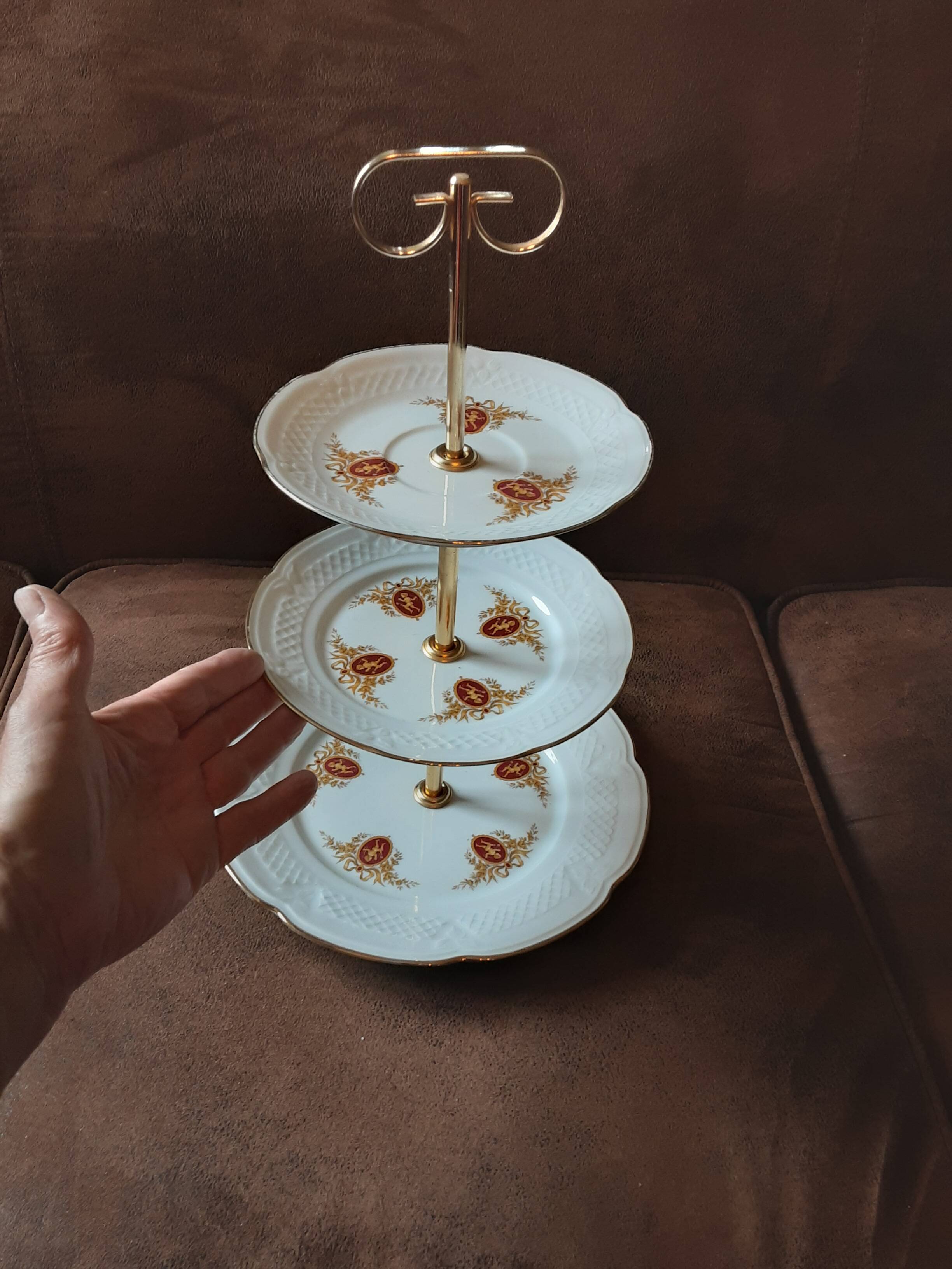 Paris porcelain 3-tier tray