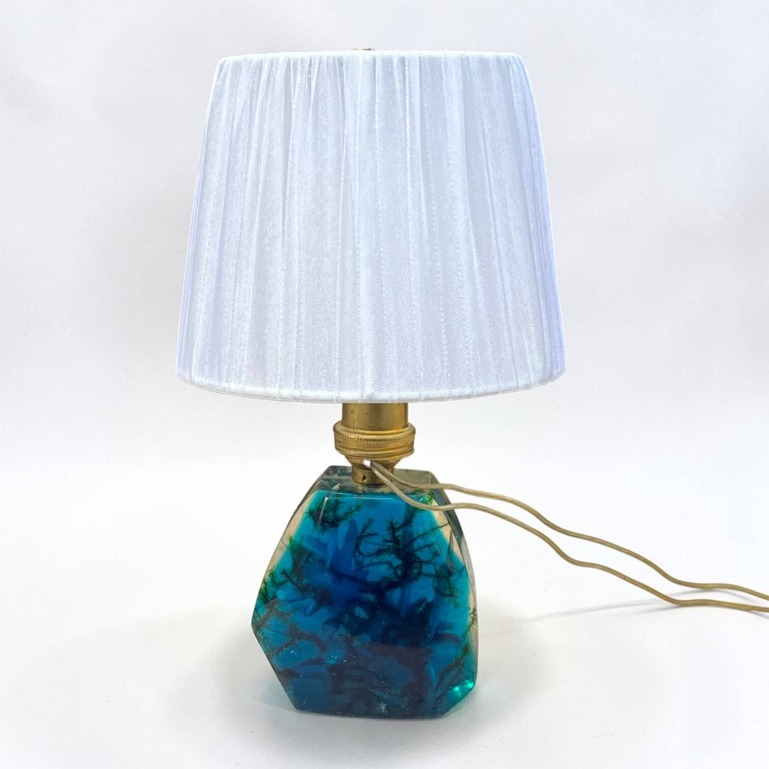 Lampe en résine inclusion de fleurs Edelweiss, 1960