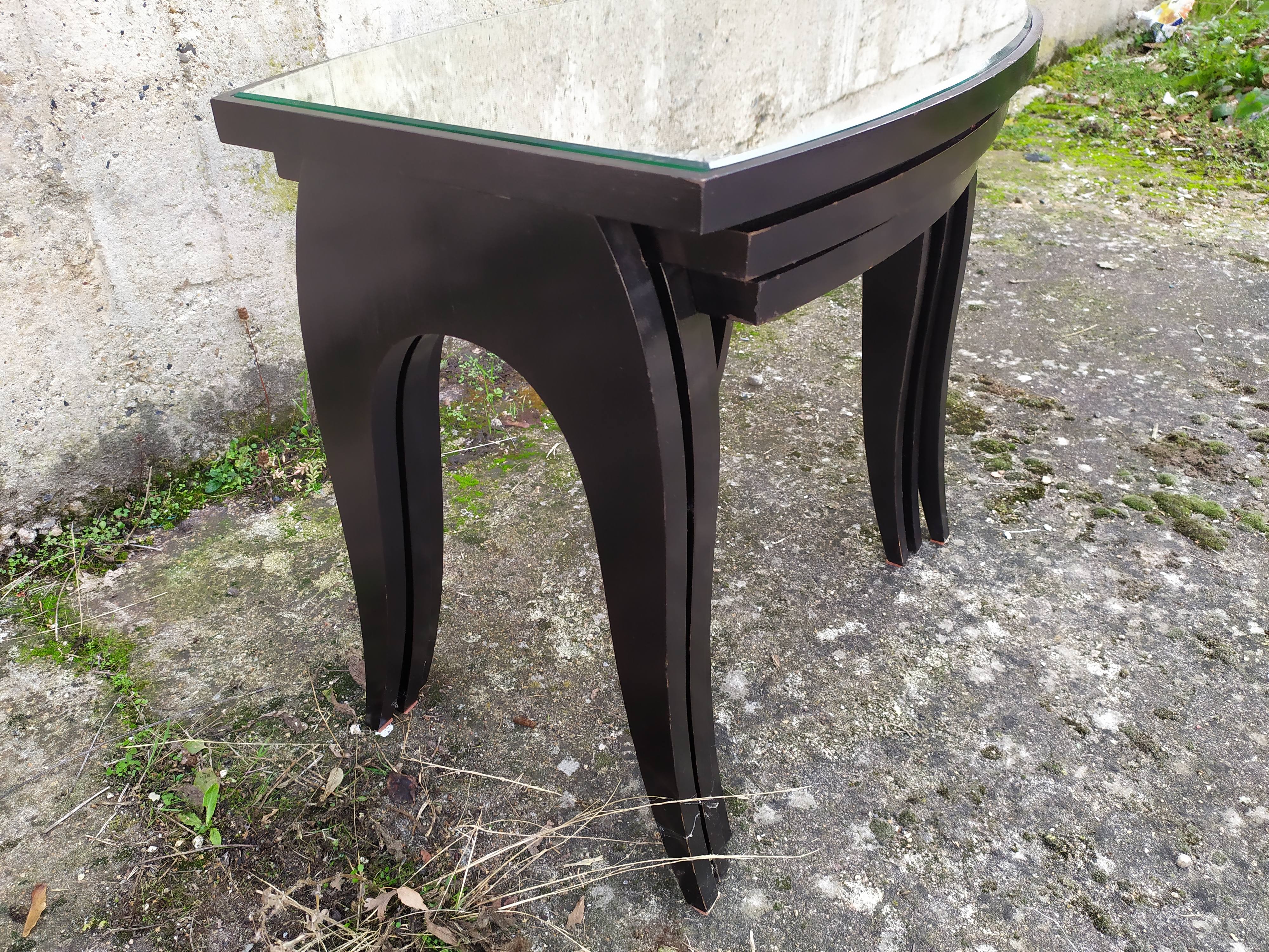 Tables gigognes art déco