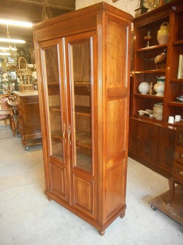 Bibliotheque 2 portes en noyer de 1900