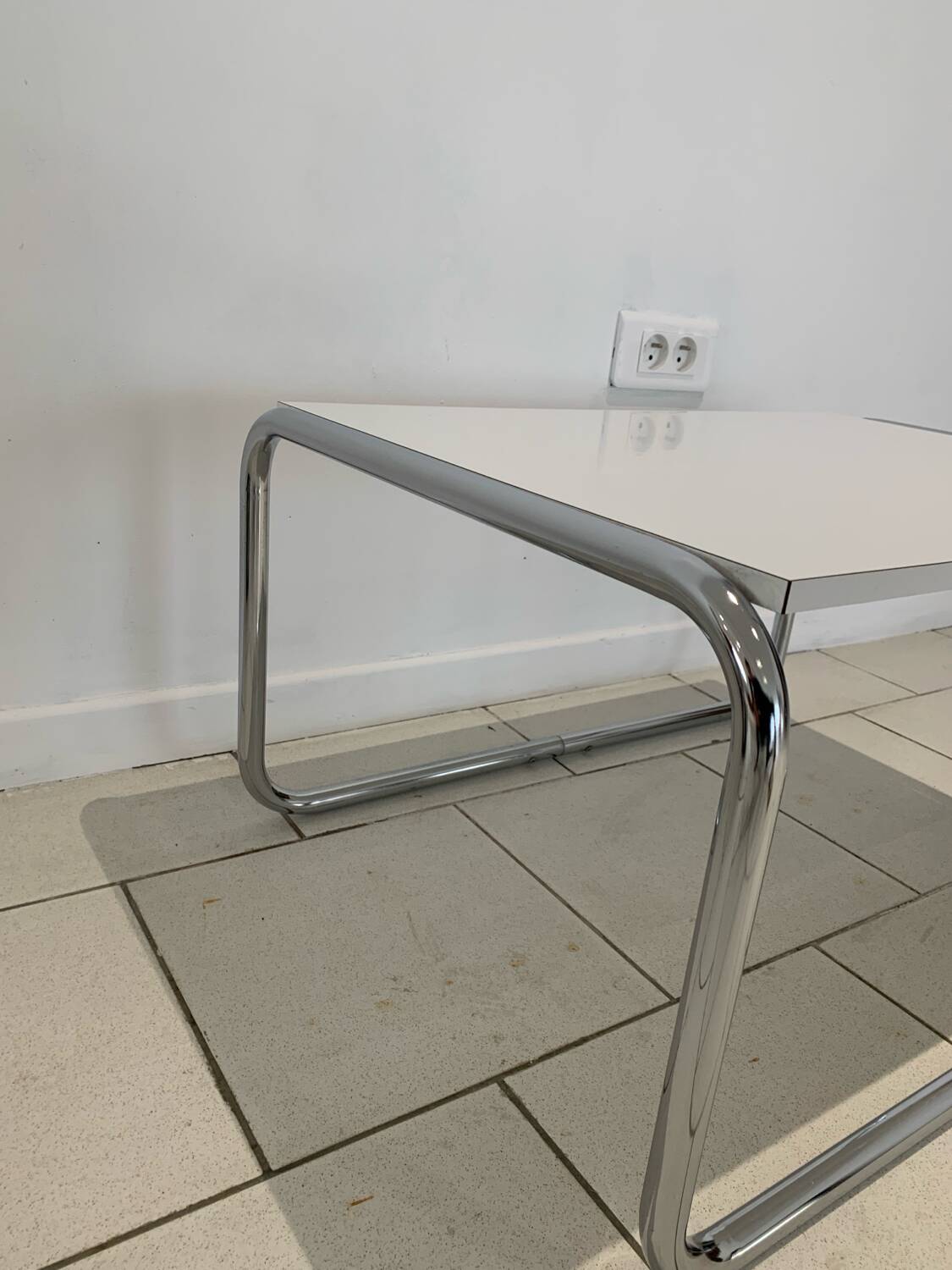 Bauhaus coffee table in the style of Marcel Breuer