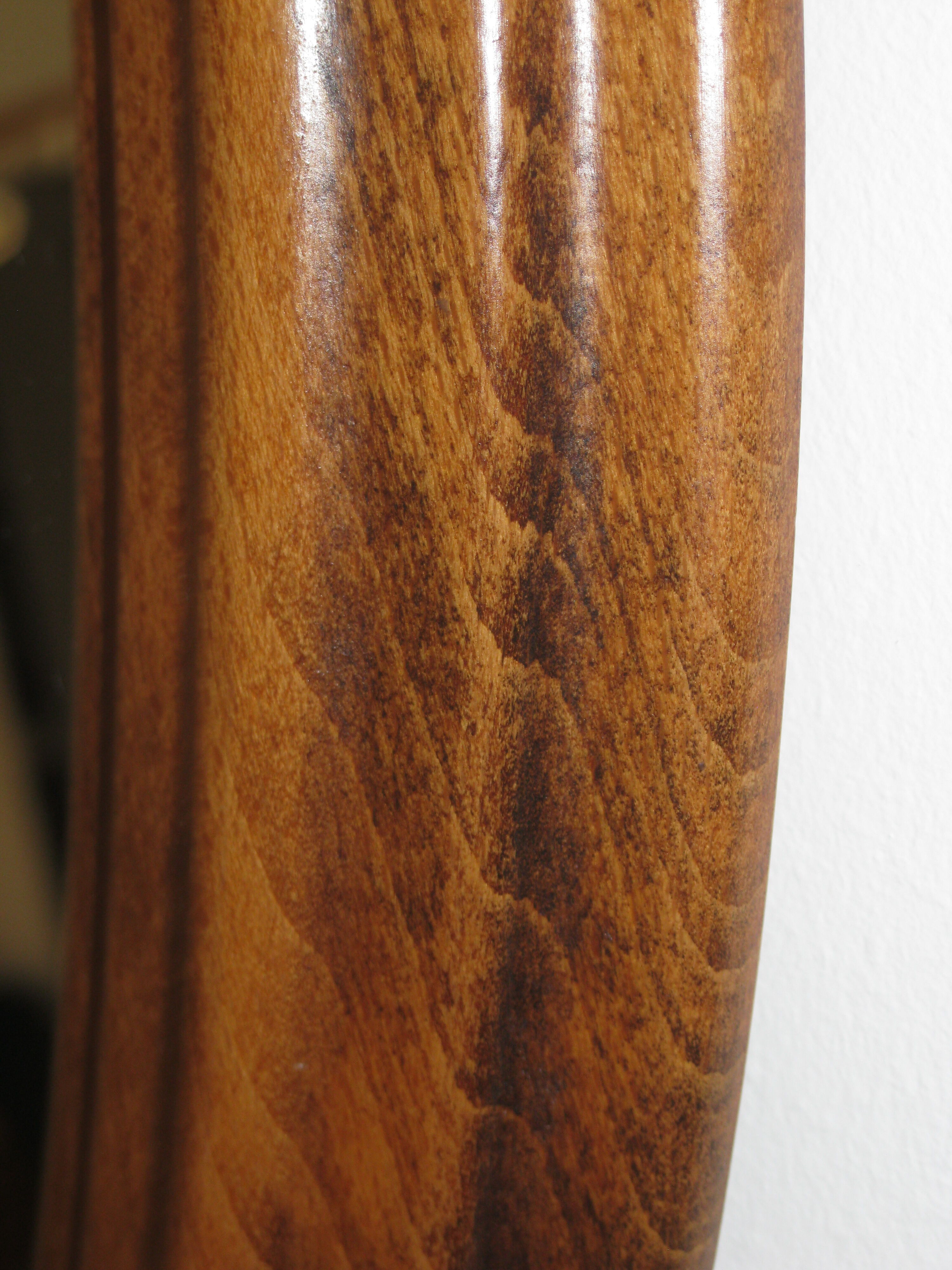 Mirror oval wood molding